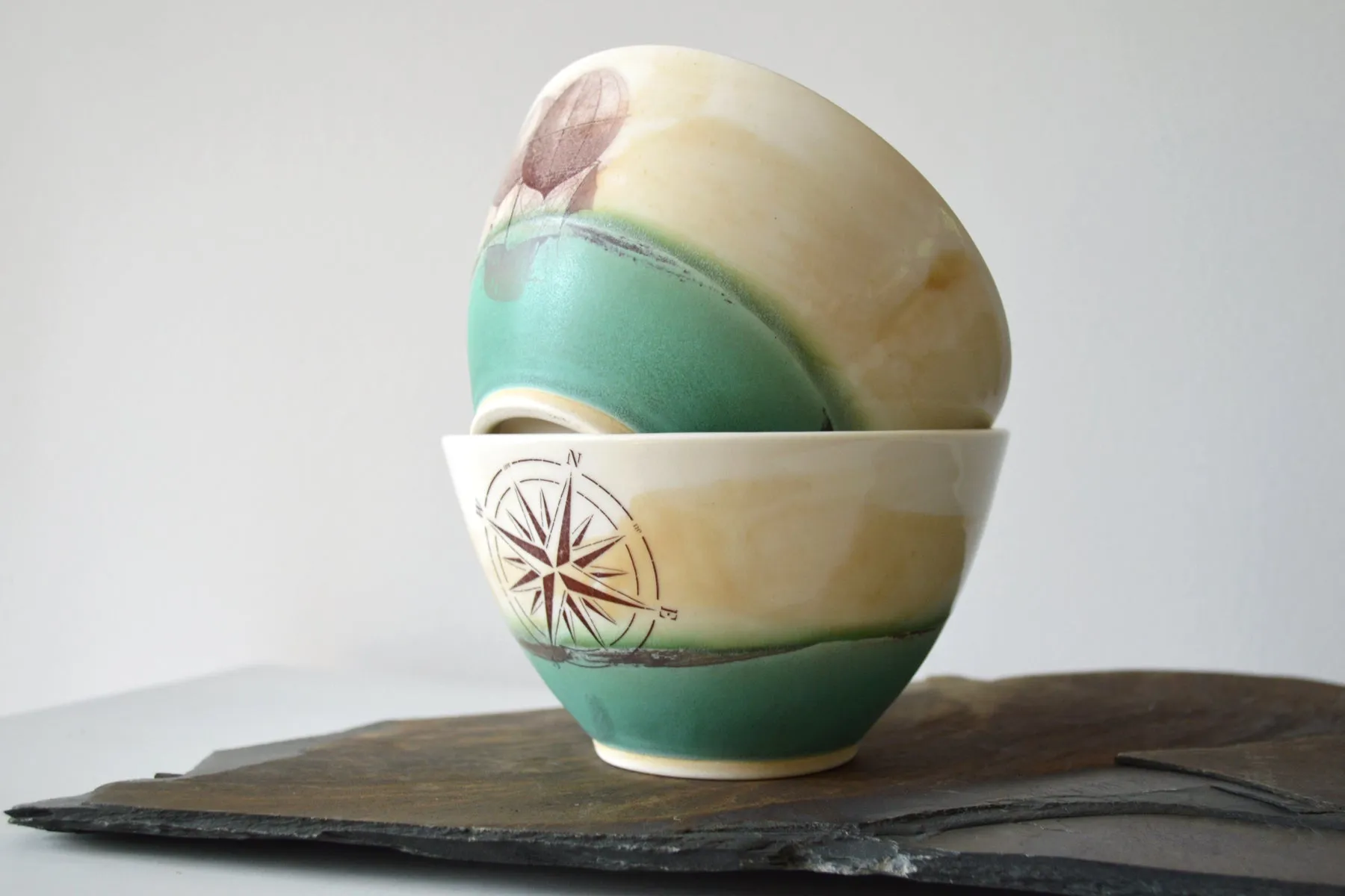 08-H Hot Air Balloon Boat Small Bowl