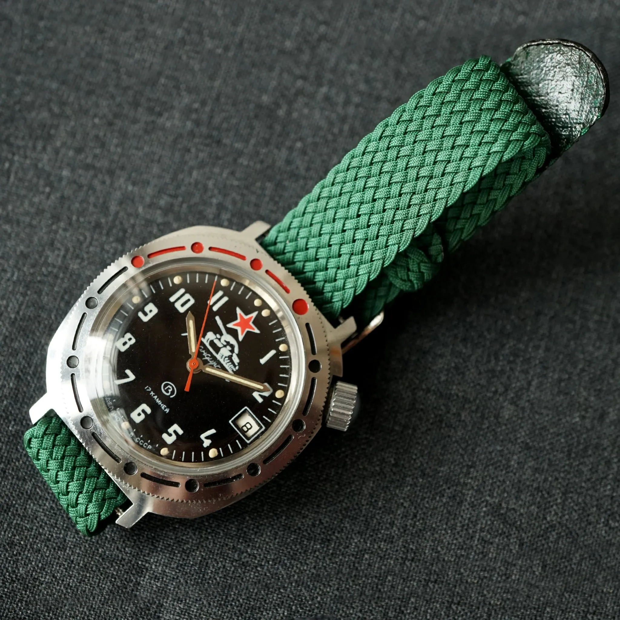 1980s USSR VOSTOK KOMANDIRSKIE TANK MILITARY WATCH