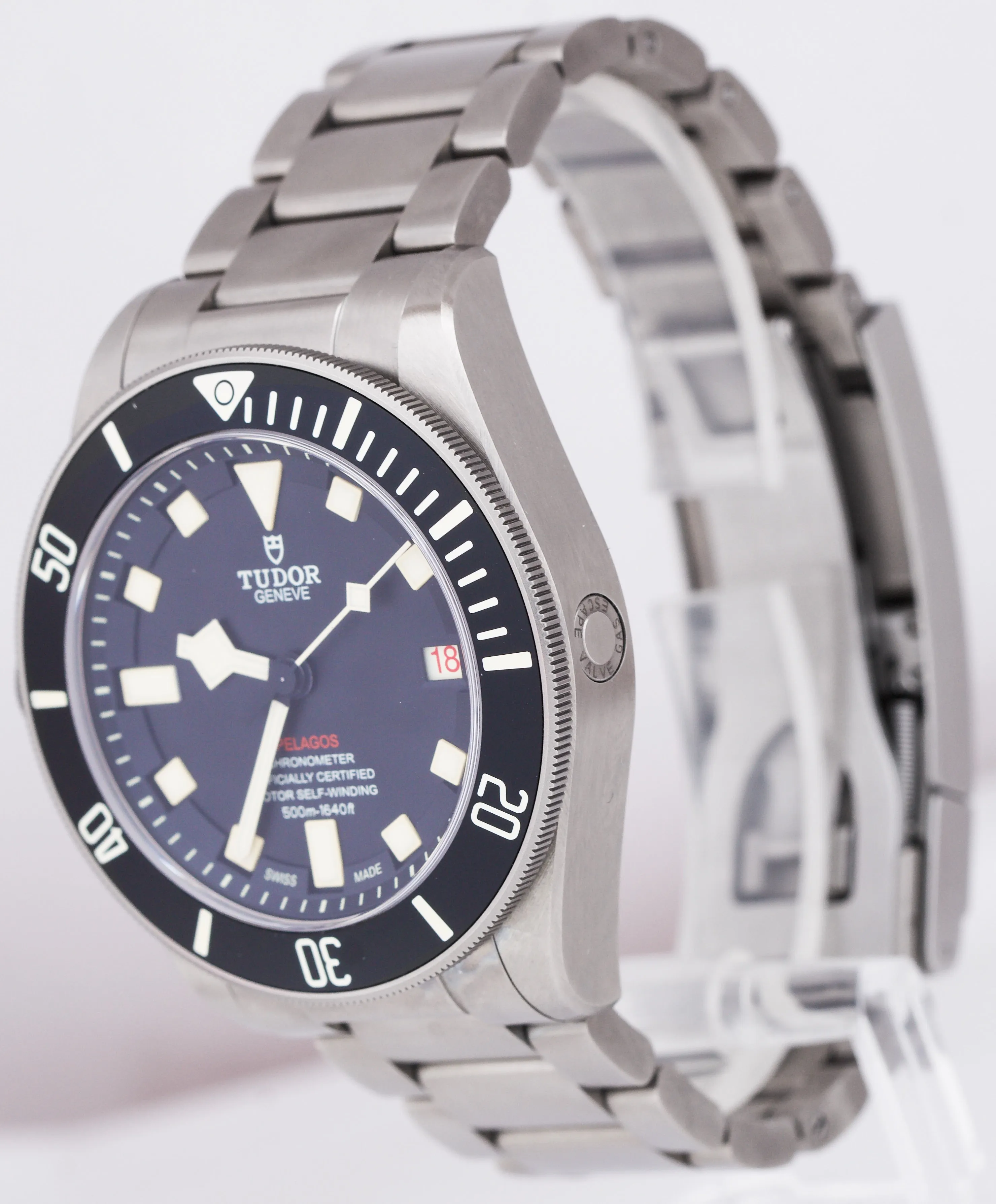 2018 Men's Tudor Pelagos LHD Black Titanium 42mm Dive Date Watch M25610TNL-0001