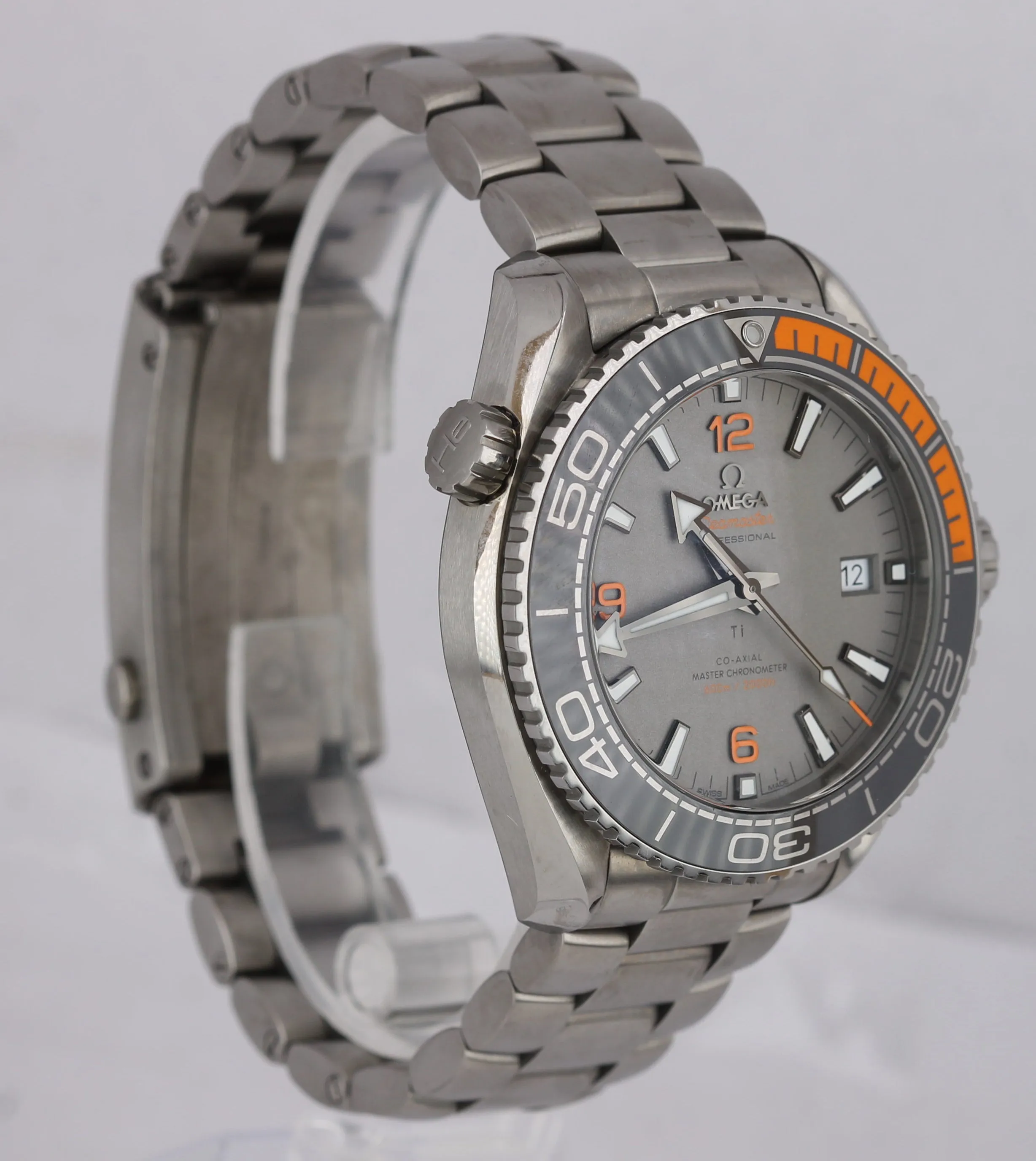 2018 Omega Seamaster Planet Ocean 215.90.44.21.99.001 43.50mm Titanium Watch