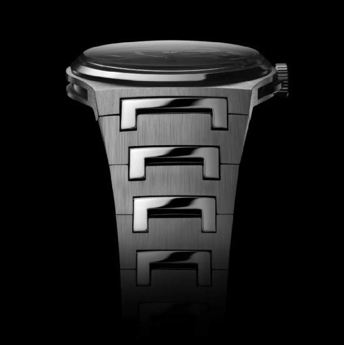 Antarctique Titanium Dark Sector