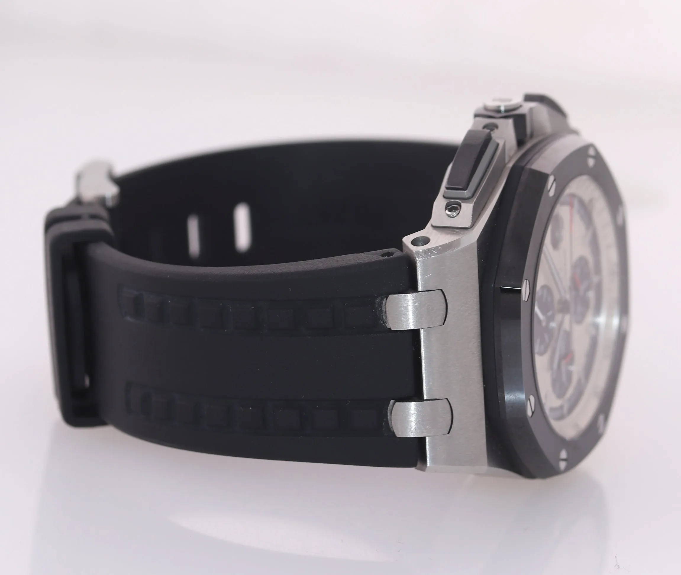 Audemars Piguet Panda Royal Oak Offshore Ceramic 44mm Chrono Steel 26400 Watch