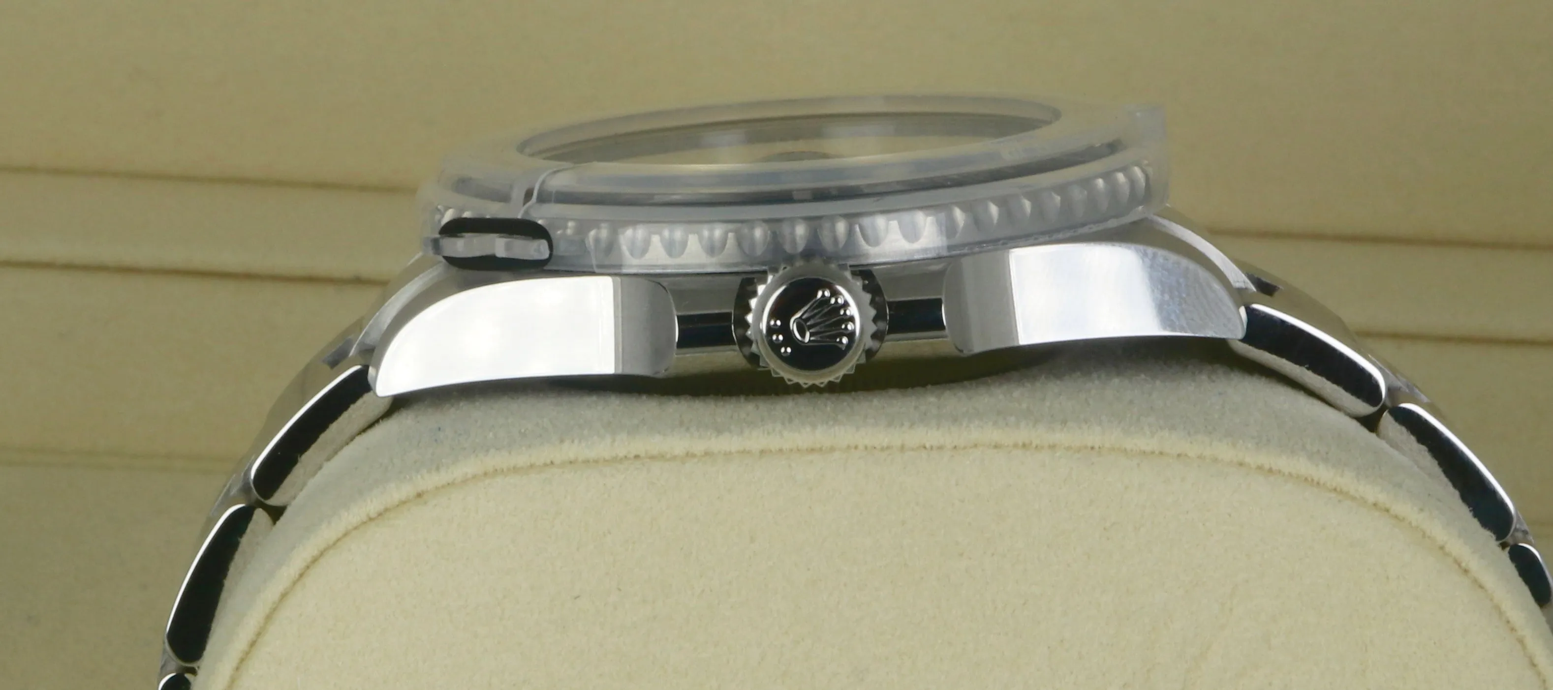 BRAND NEW MAY 2019 Rolex Submariner Date 116610 LN Black Ceramic 40mm Dive Watch