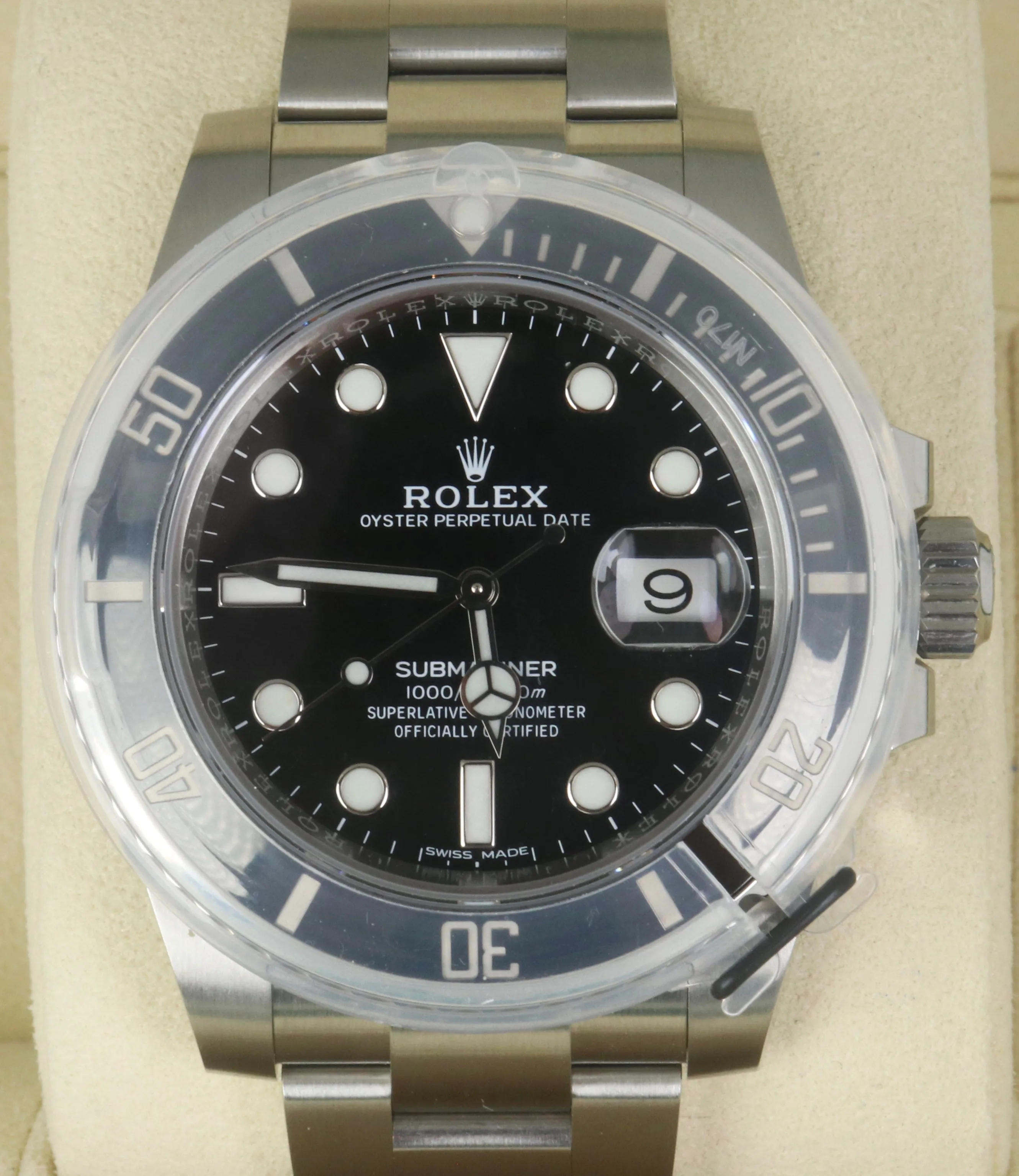 BRAND NEW MAY 2019 Rolex Submariner Date 116610 LN Black Ceramic 40mm Dive Watch