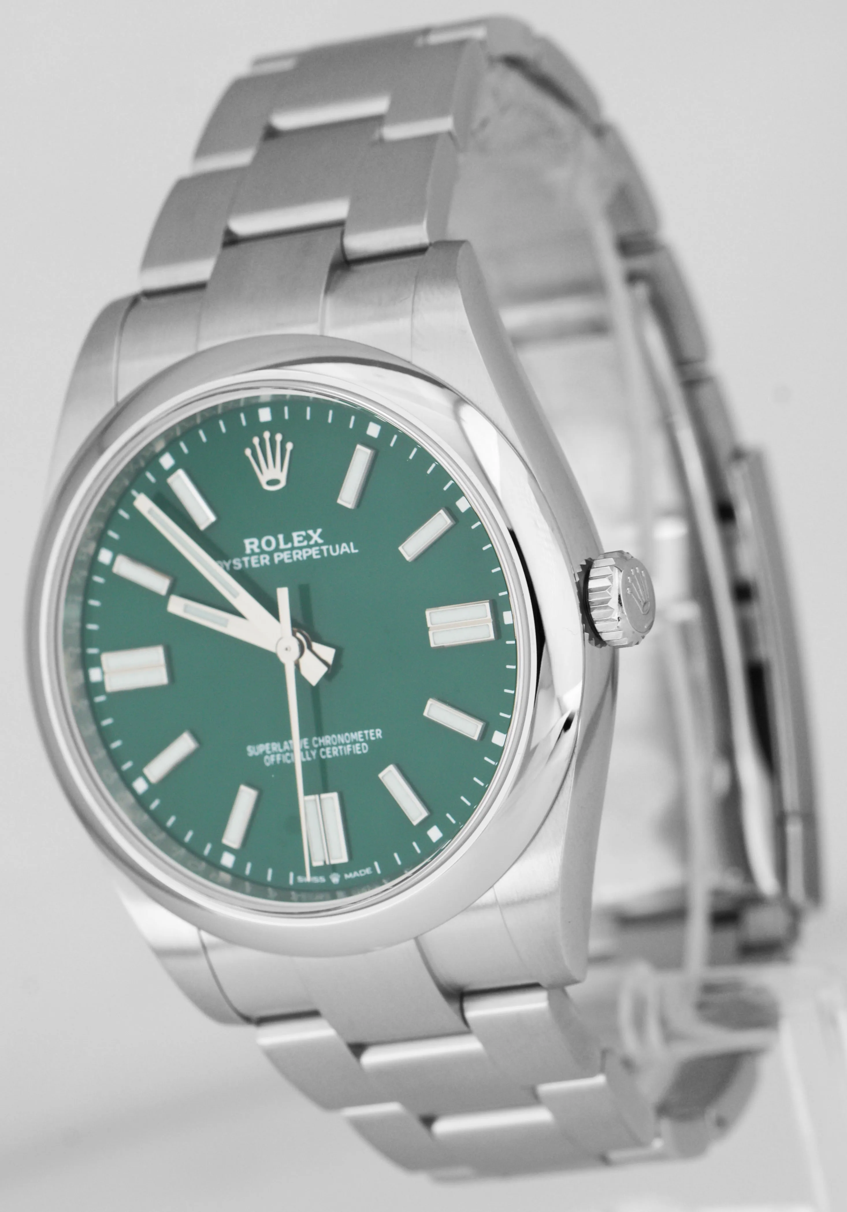 BRAND NEW MAY 2021 Rolex Oyster Perpetual 41mm GREEN Steel Oyster Watch 124300