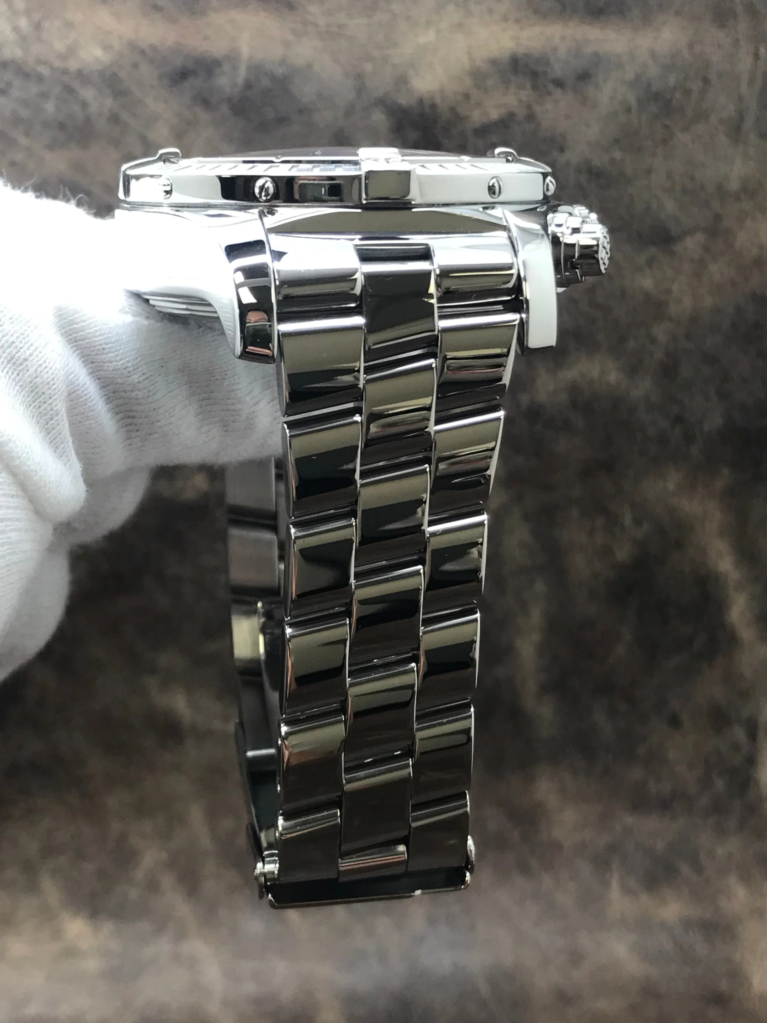 Breitling Super Avenger A13370 Black Dial Automatic Men's Watch
