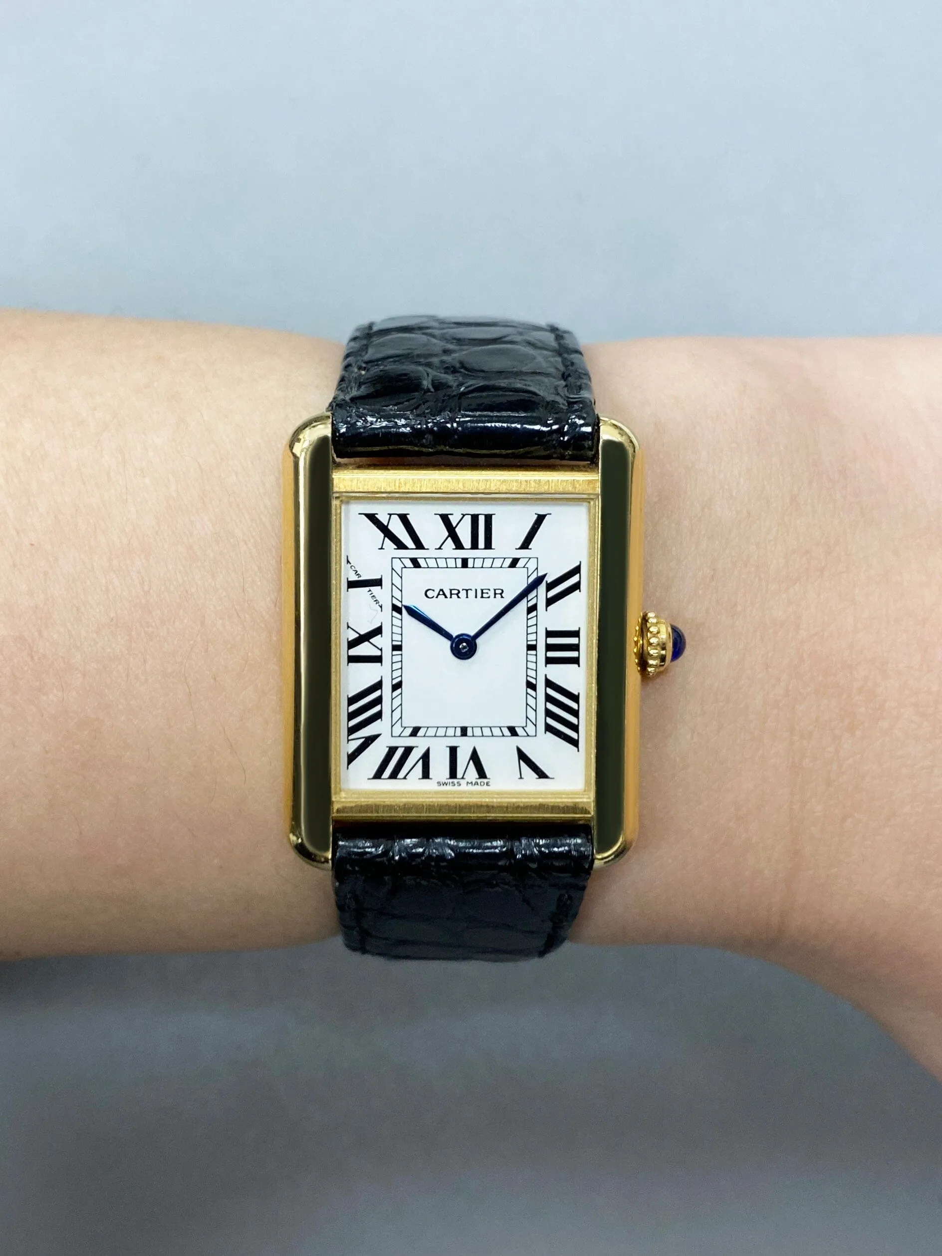 Cartier Tank Solo W1018755 18K Yellow Gold Ladies Watch