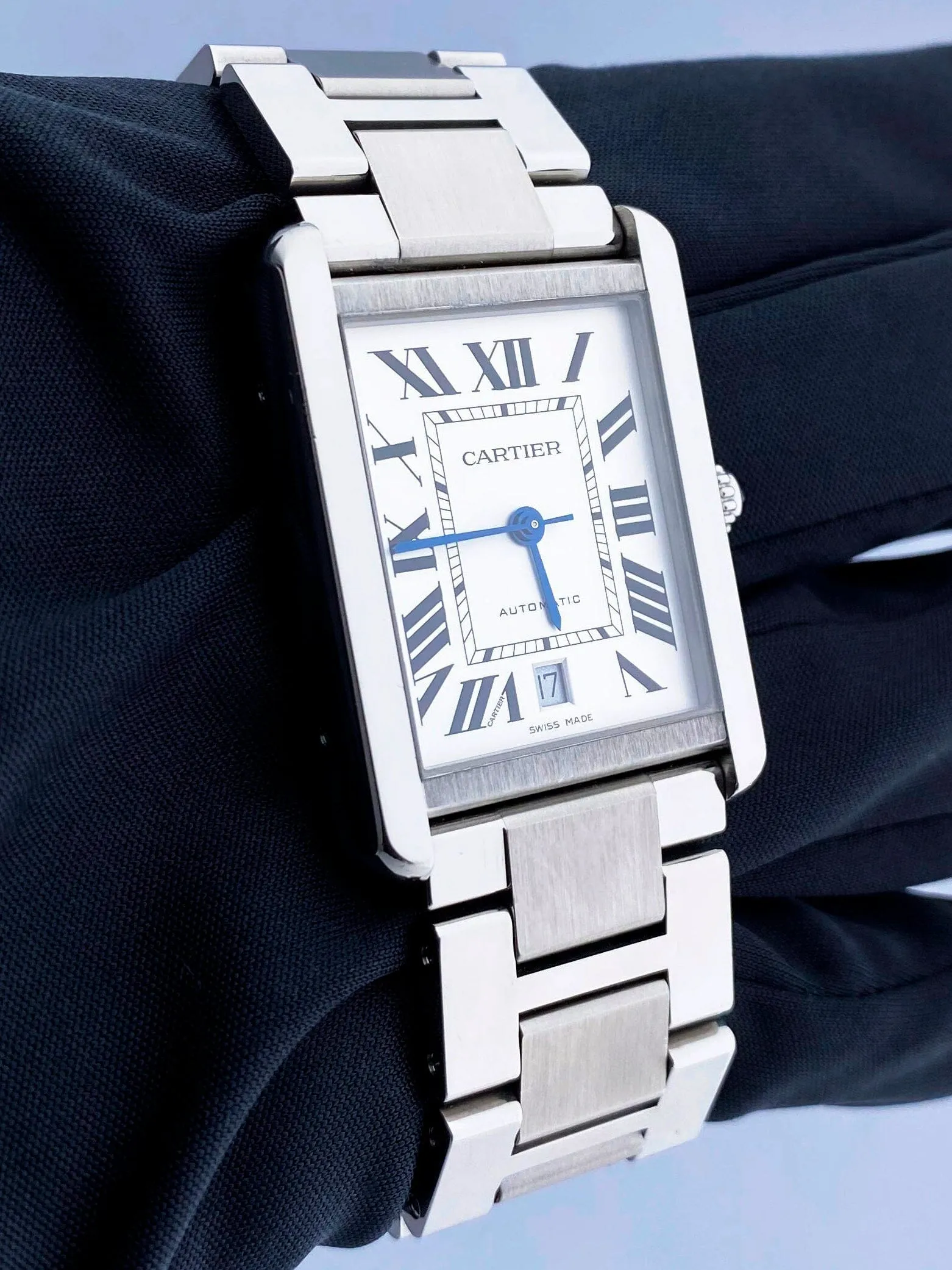 Cartier Tank Solo XL W5200028 Stainless Steel Mens Watch With Papers