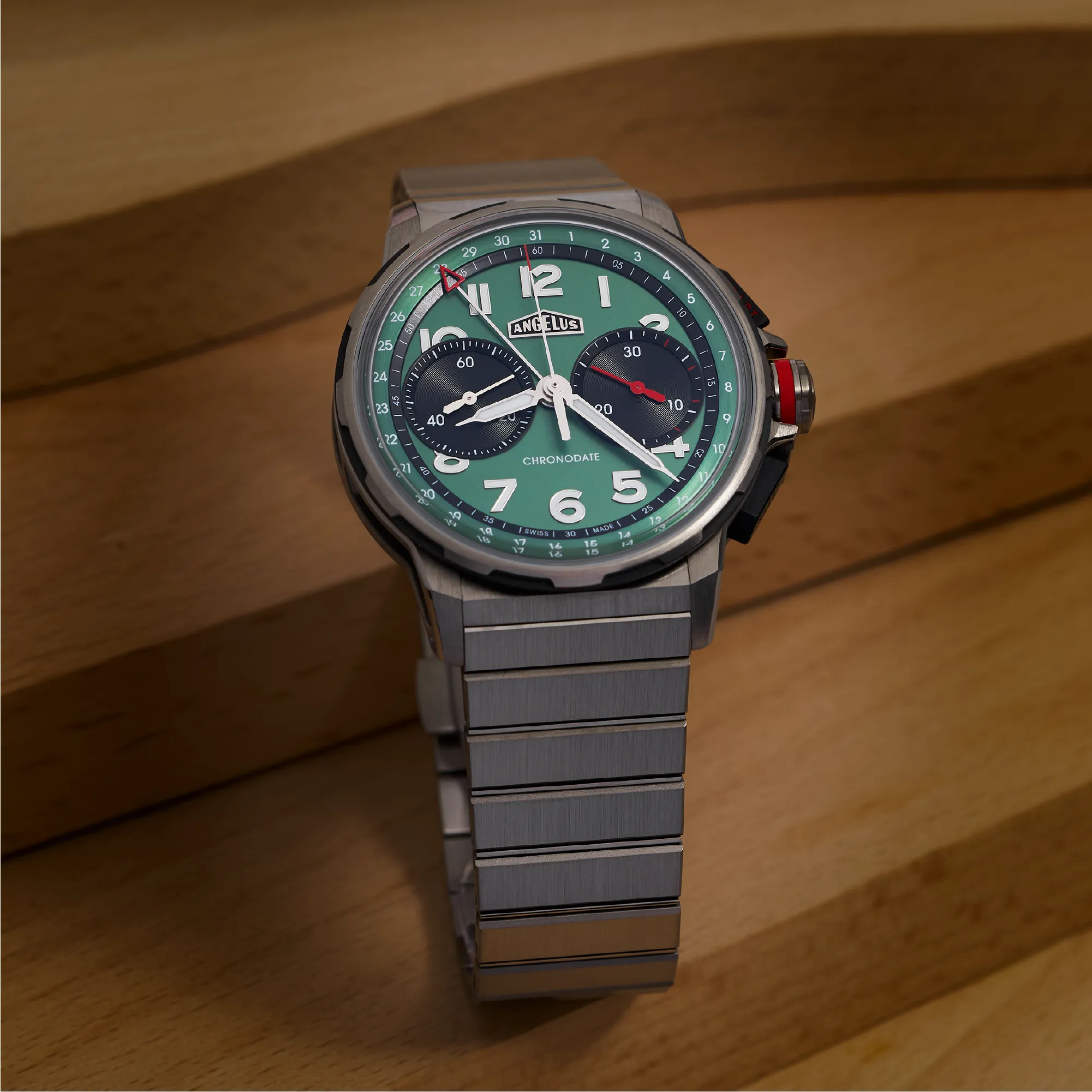 Chronodate Titanium Green Titanium