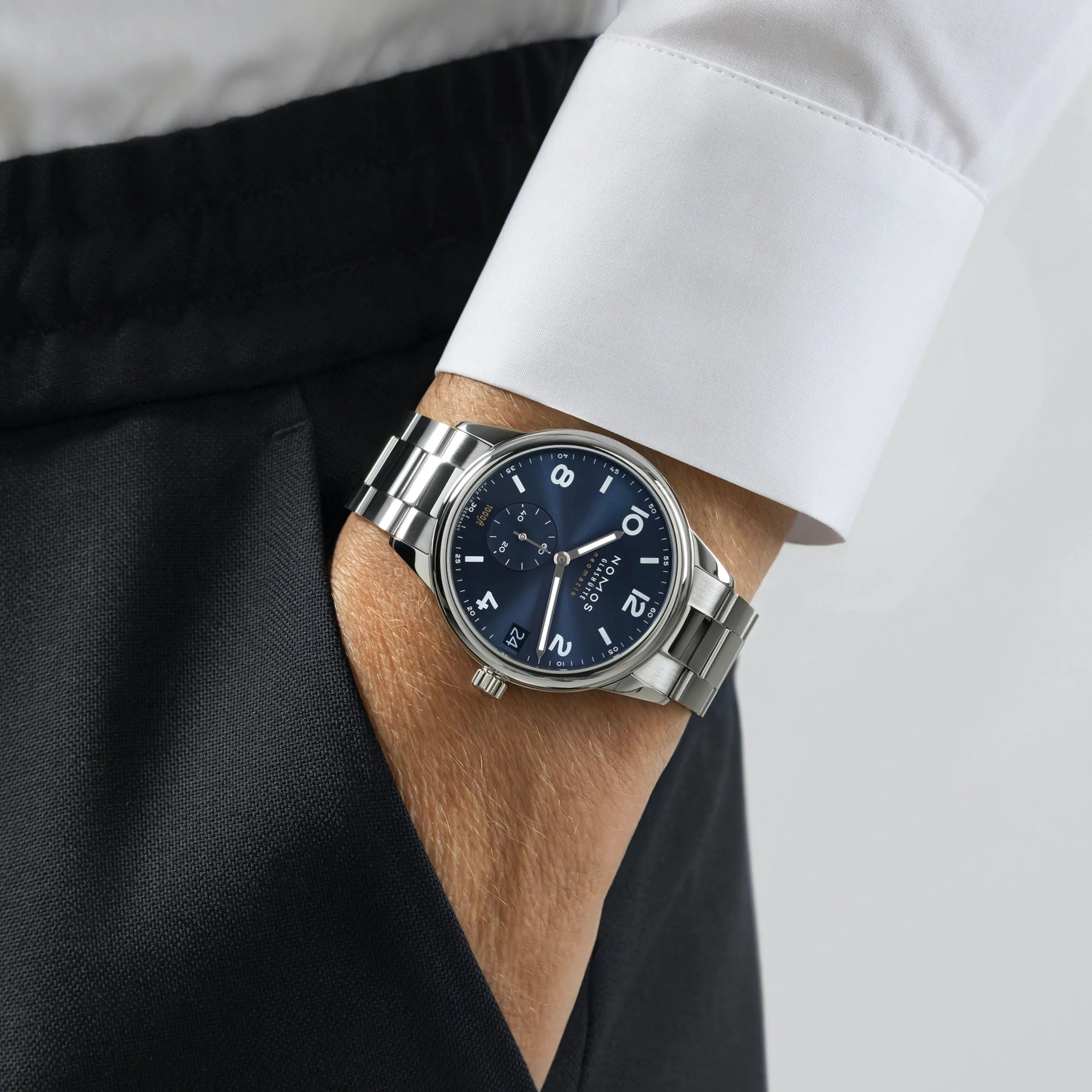 Club Sport Neomatik 42 Date