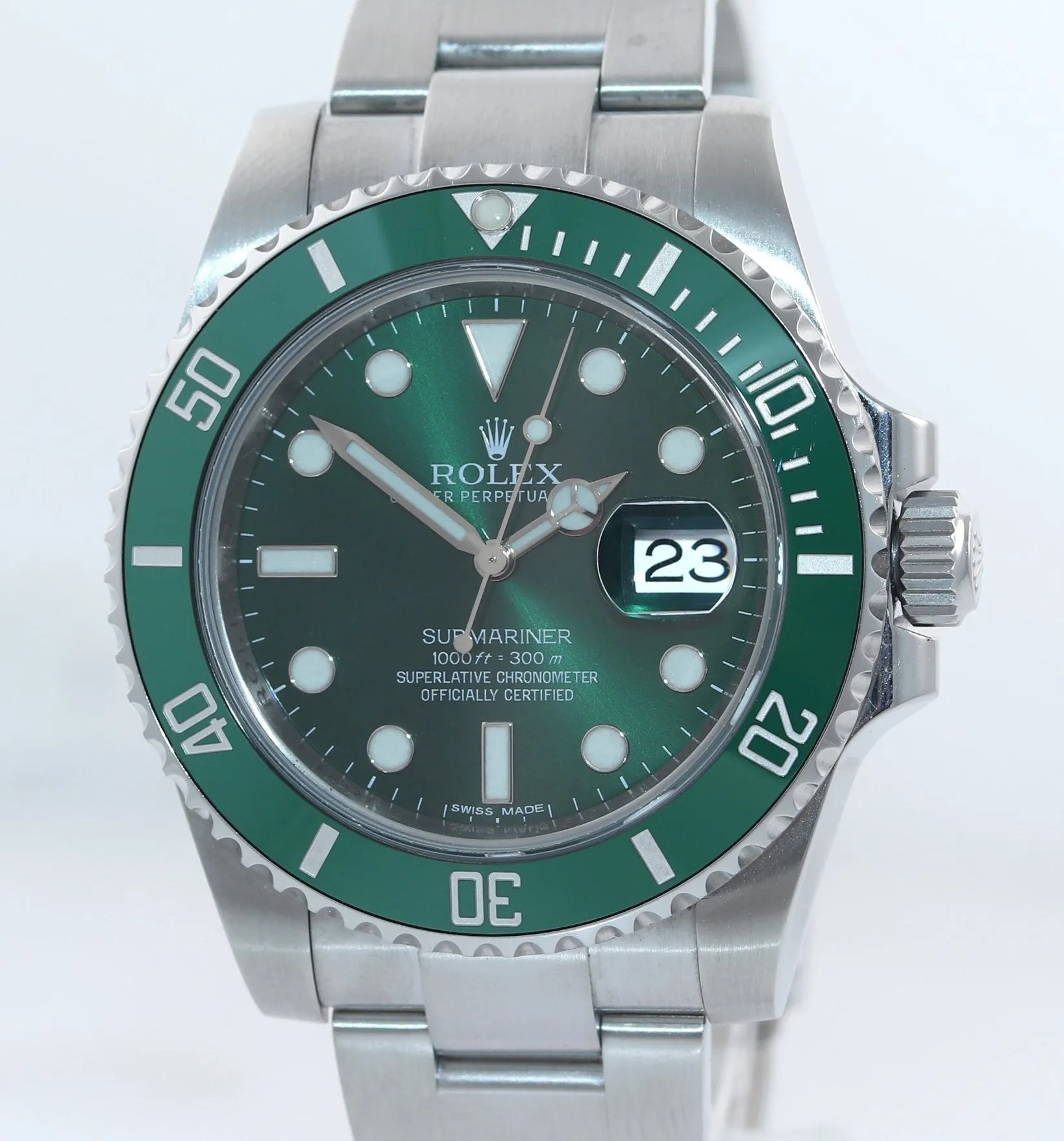 DISCONTINUED 2020 Rolex Submariner Hulk 116610LV Green Ceramic Watch Box