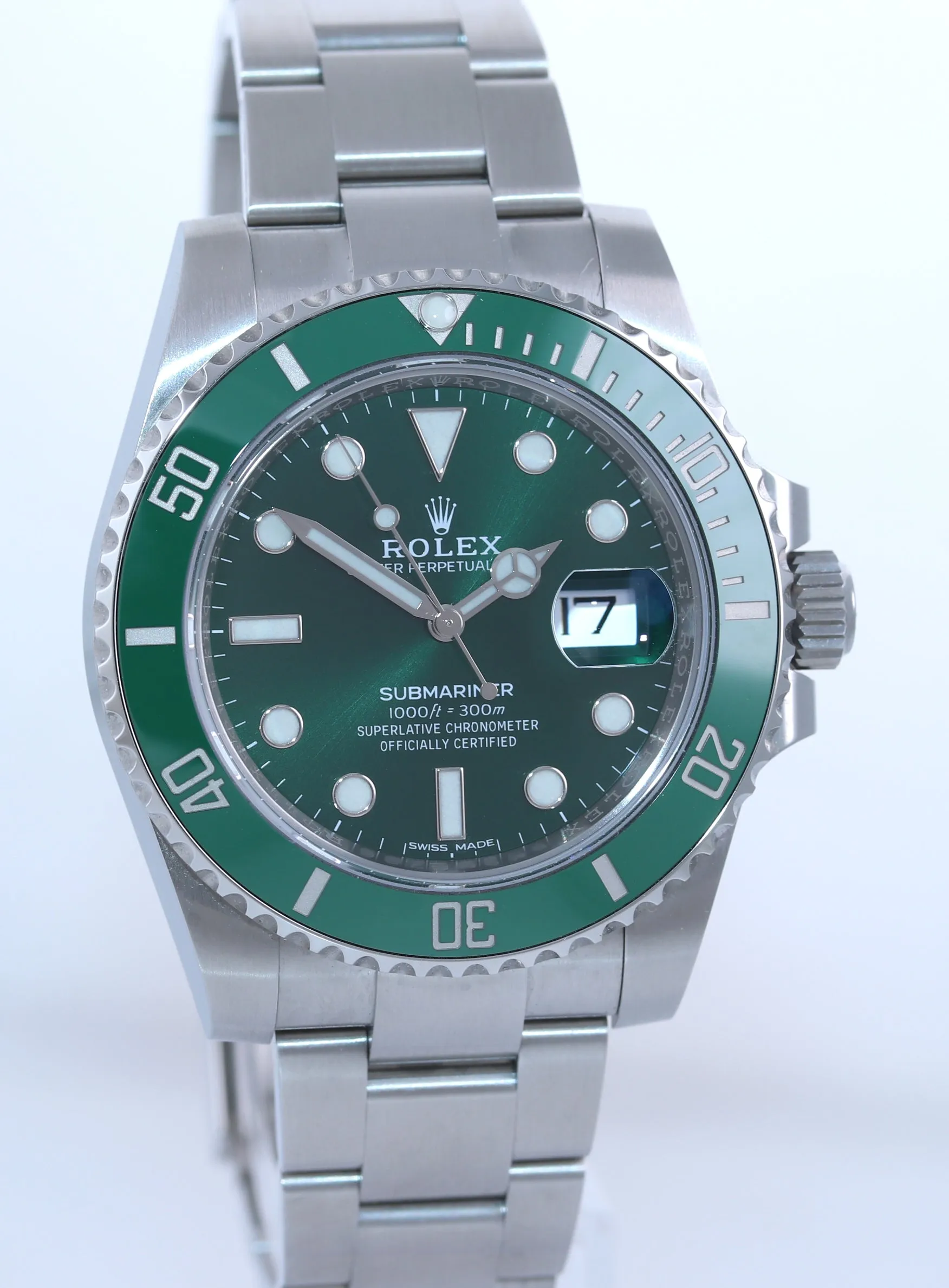 DISCONTINUED Rolex Submariner Hulk 116610LV Green Dial Ceramic Watch Box