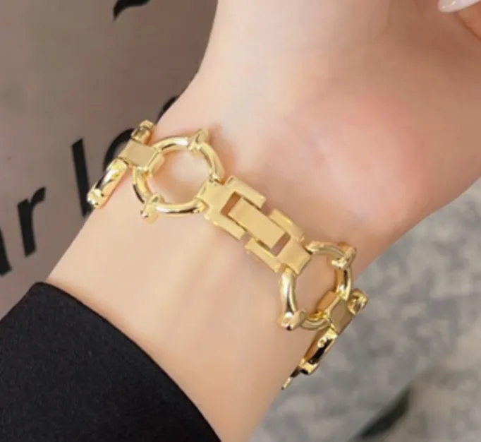 Elegant Smart Watch Straps - Slim & Stylish - Many Sizes & Colours