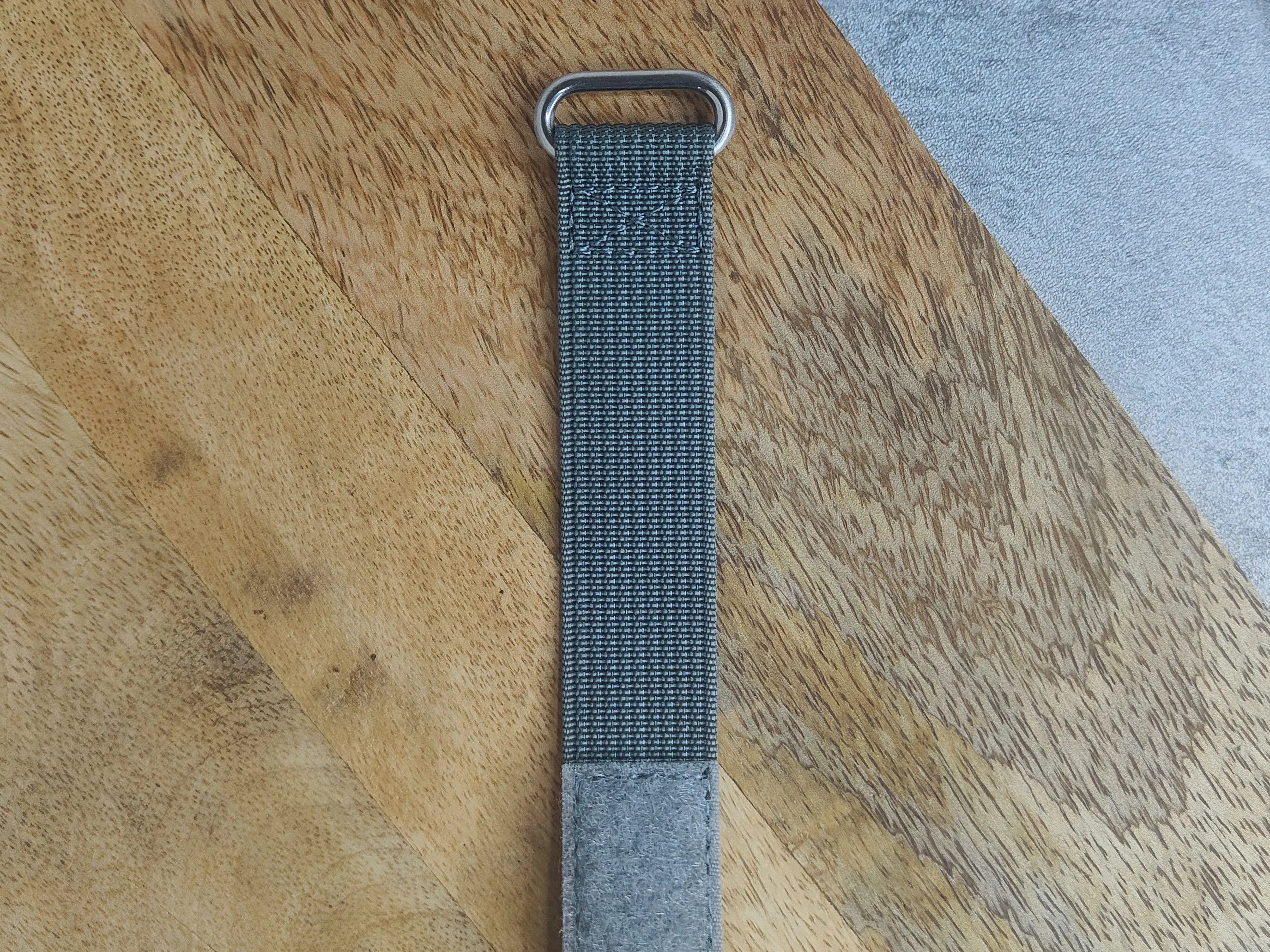 Fixed Lugs Premium Ribbed Ballistic Nylon Single Pass Hook And Loop Strap - Light Grey