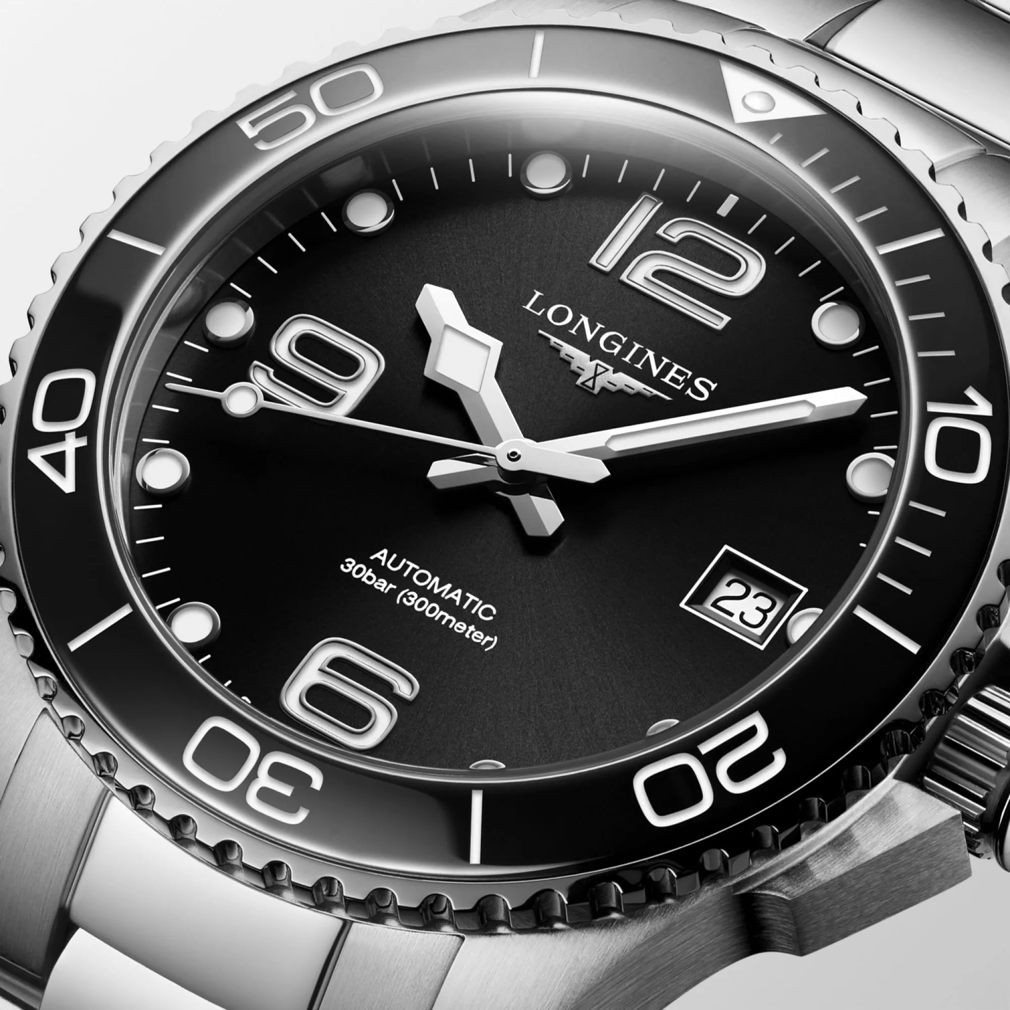 Longines HydroConquest 39mm Black Dial Steel Men's Watch L37804566