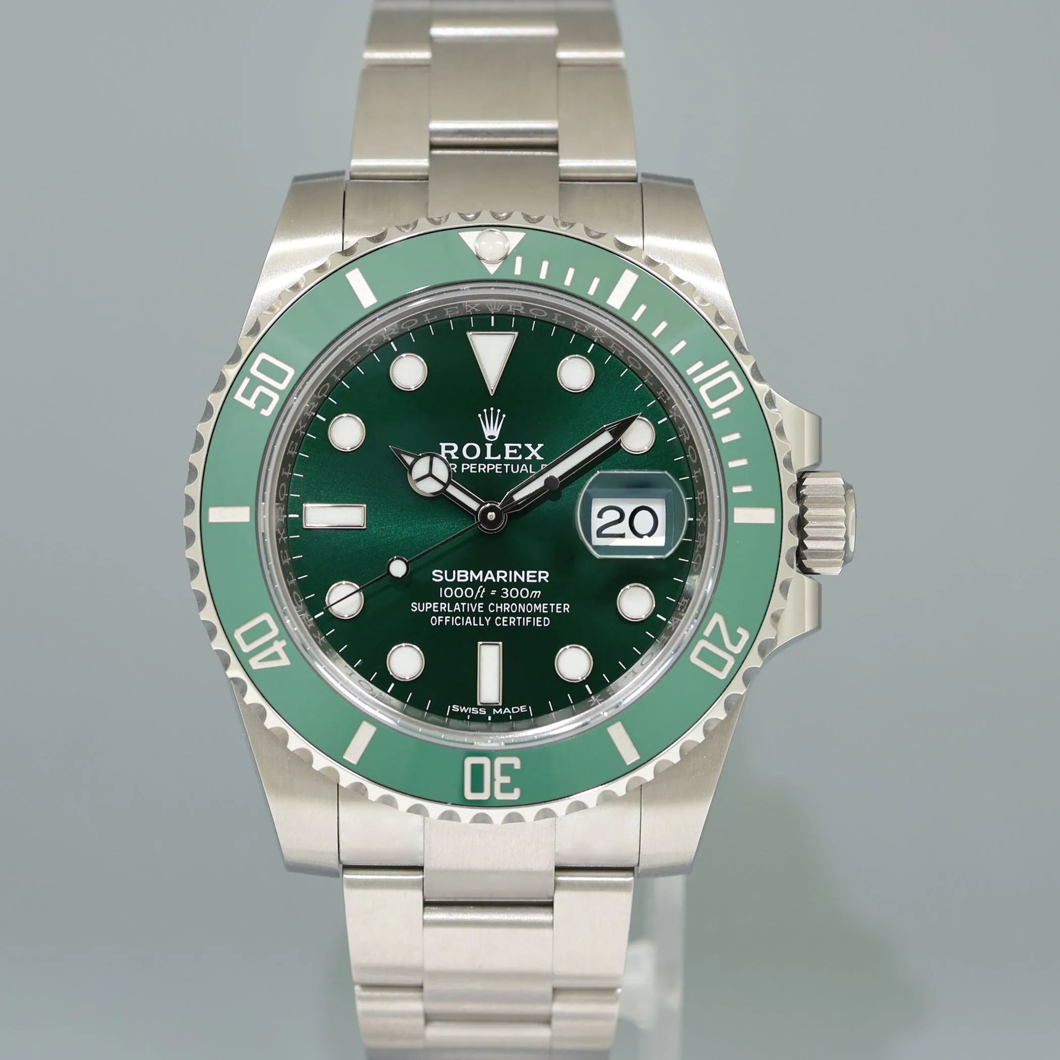 MINT 2020 PAPERS STICKER Rolex Submariner Hulk 116610LV Green Dial Ceramic Watch