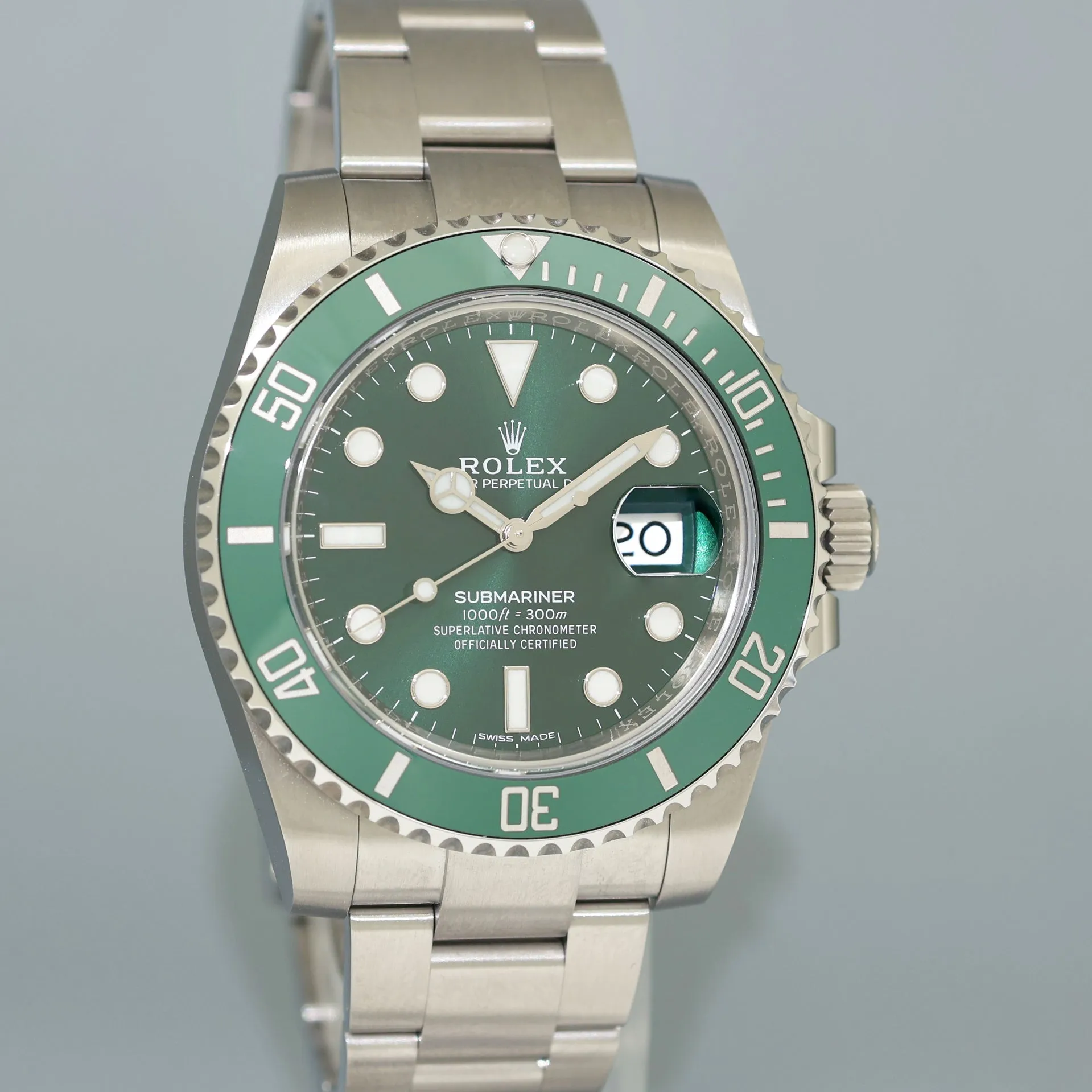 MINT 2020 PAPERS STICKER Rolex Submariner Hulk 116610LV Green Dial Ceramic Watch