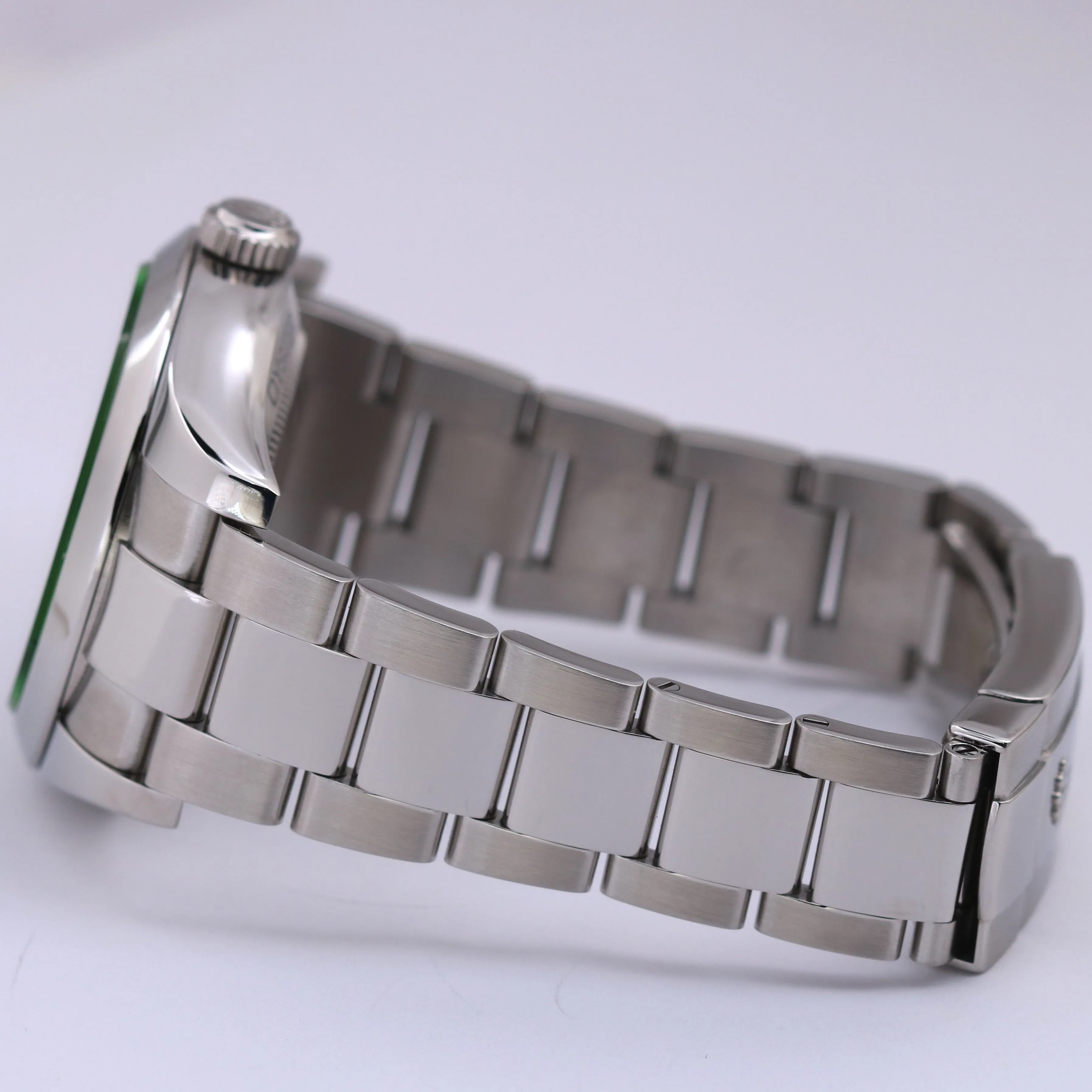 MINT Rolex Milgauss BLACK Green 40mm Stainless Steel Oyster 116400 GV Watch