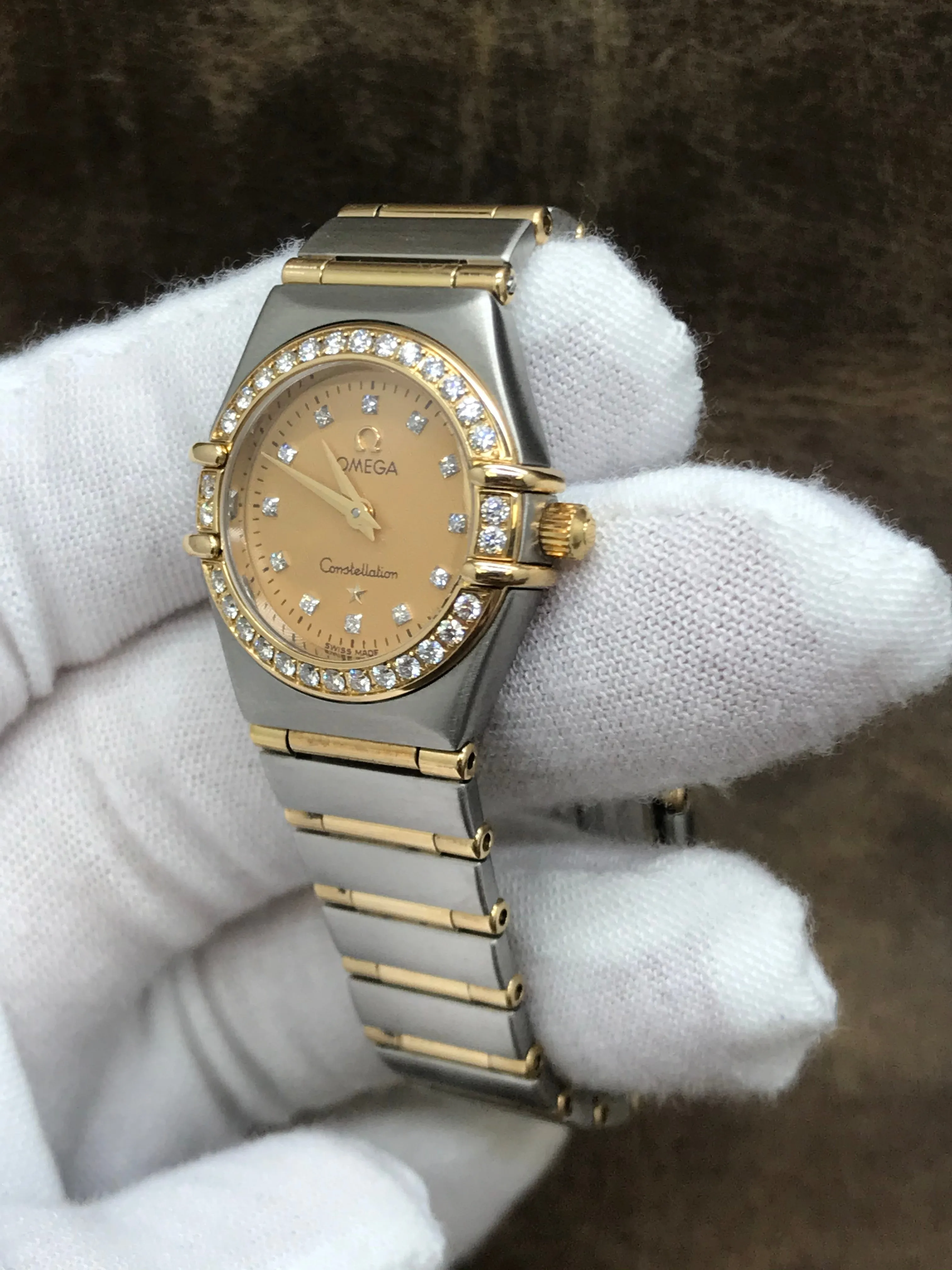 Omega Constellation 895.1203 Gold Dial Quartz Women's Watch