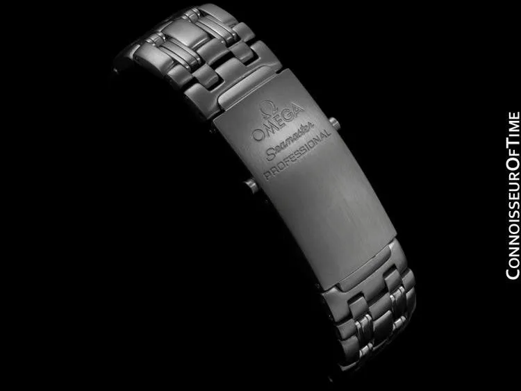 Omega James Bond Seamaster Midsize 300M Professional Diver, Stainless Steel - 2562.80.00