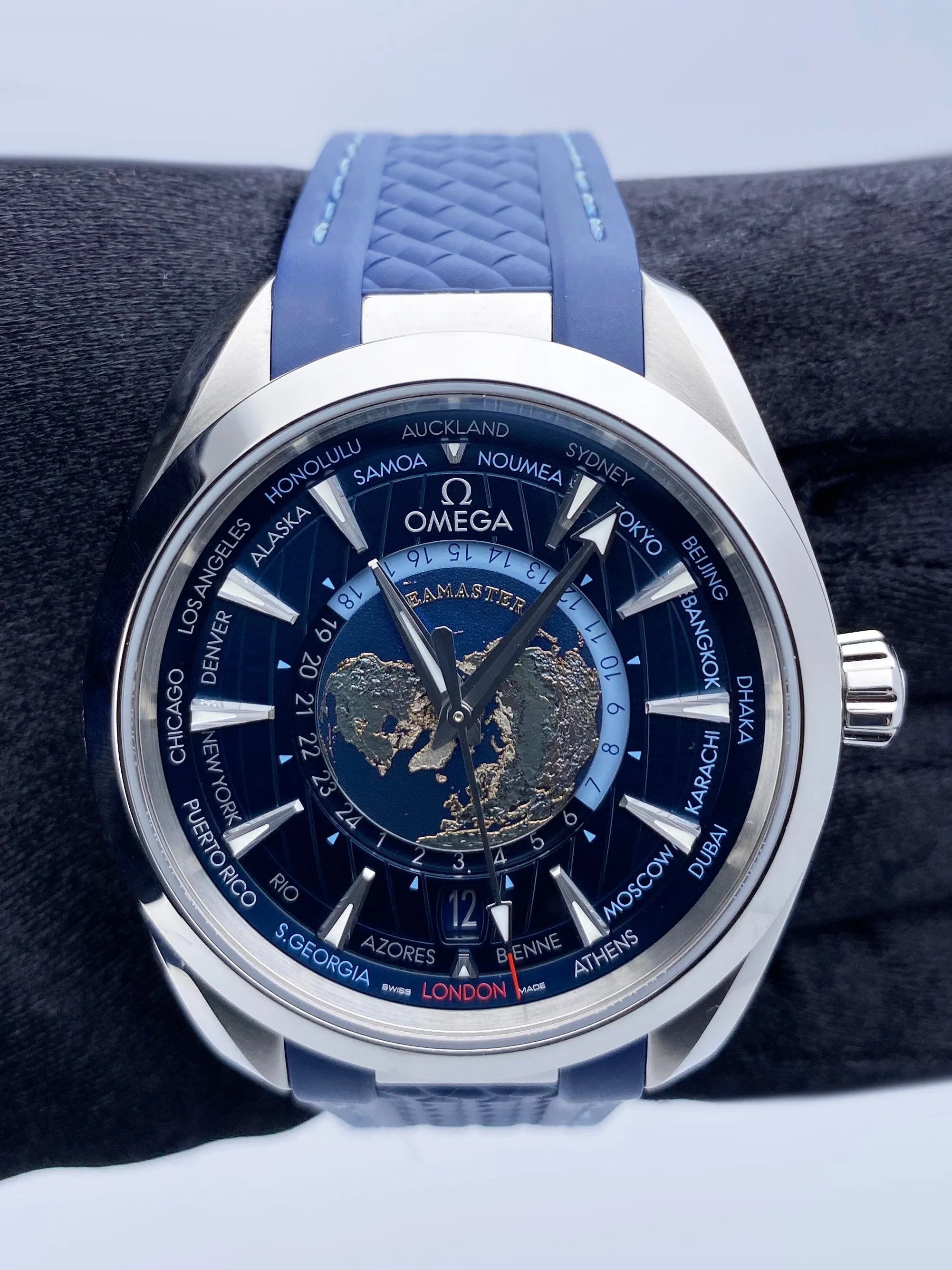 Omega Seamaster Aqua Terra GMT Worldtimer 220.12.43.22.03.001 Watch Box Papers