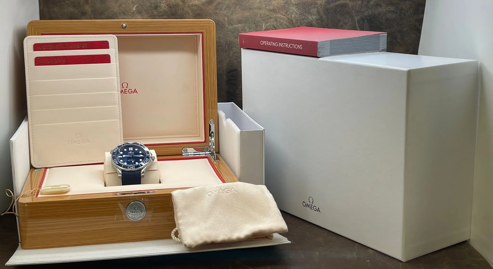 Omega Seamaster Diver 300M 210.32.42.20.03.001 Blue Wave Dial Automatic Men's Watch