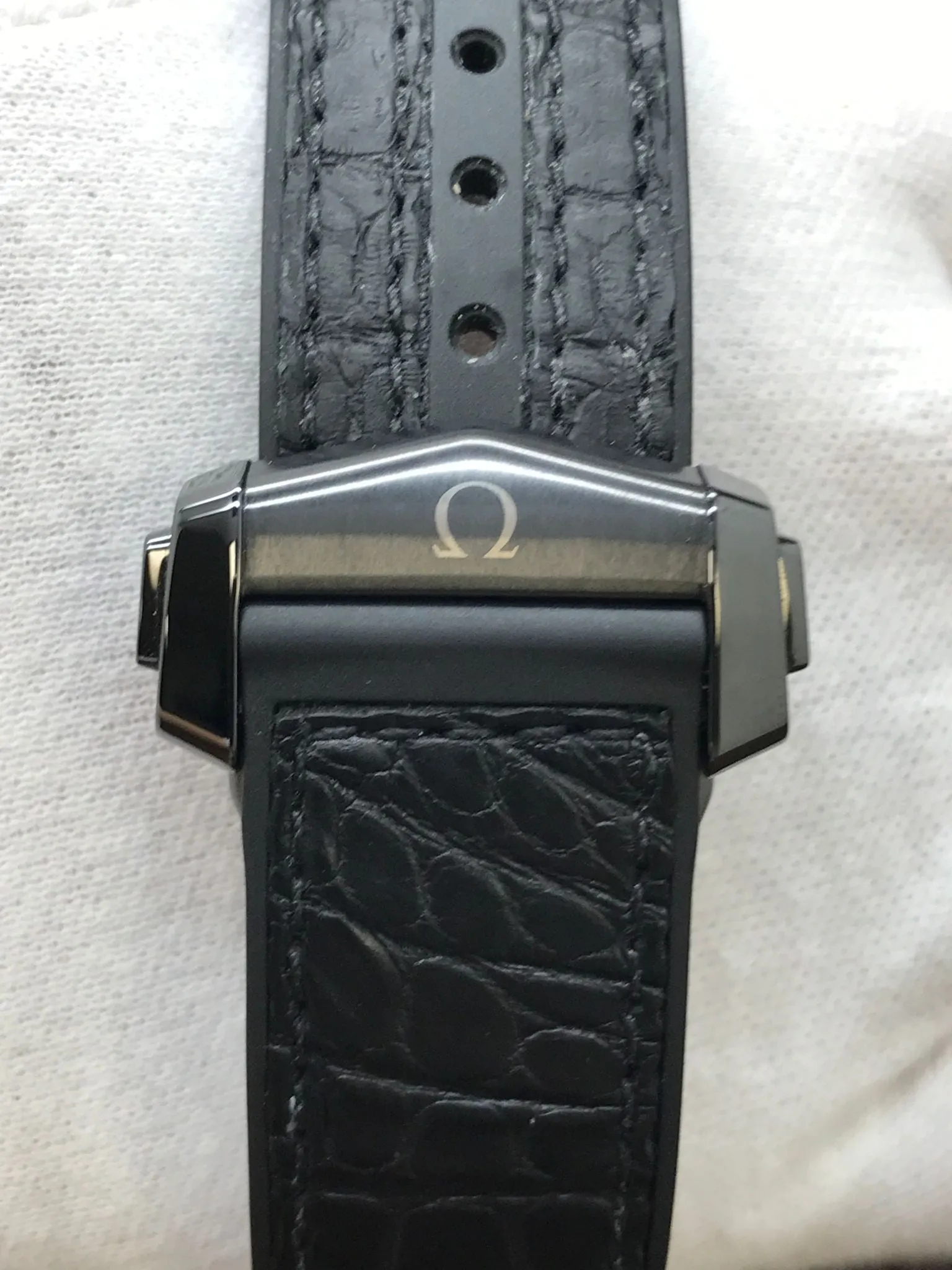 Omega Seamaster Planet Ocean GMT 215.63.46.22.01.001 Black Dial Automatic Men's Watch