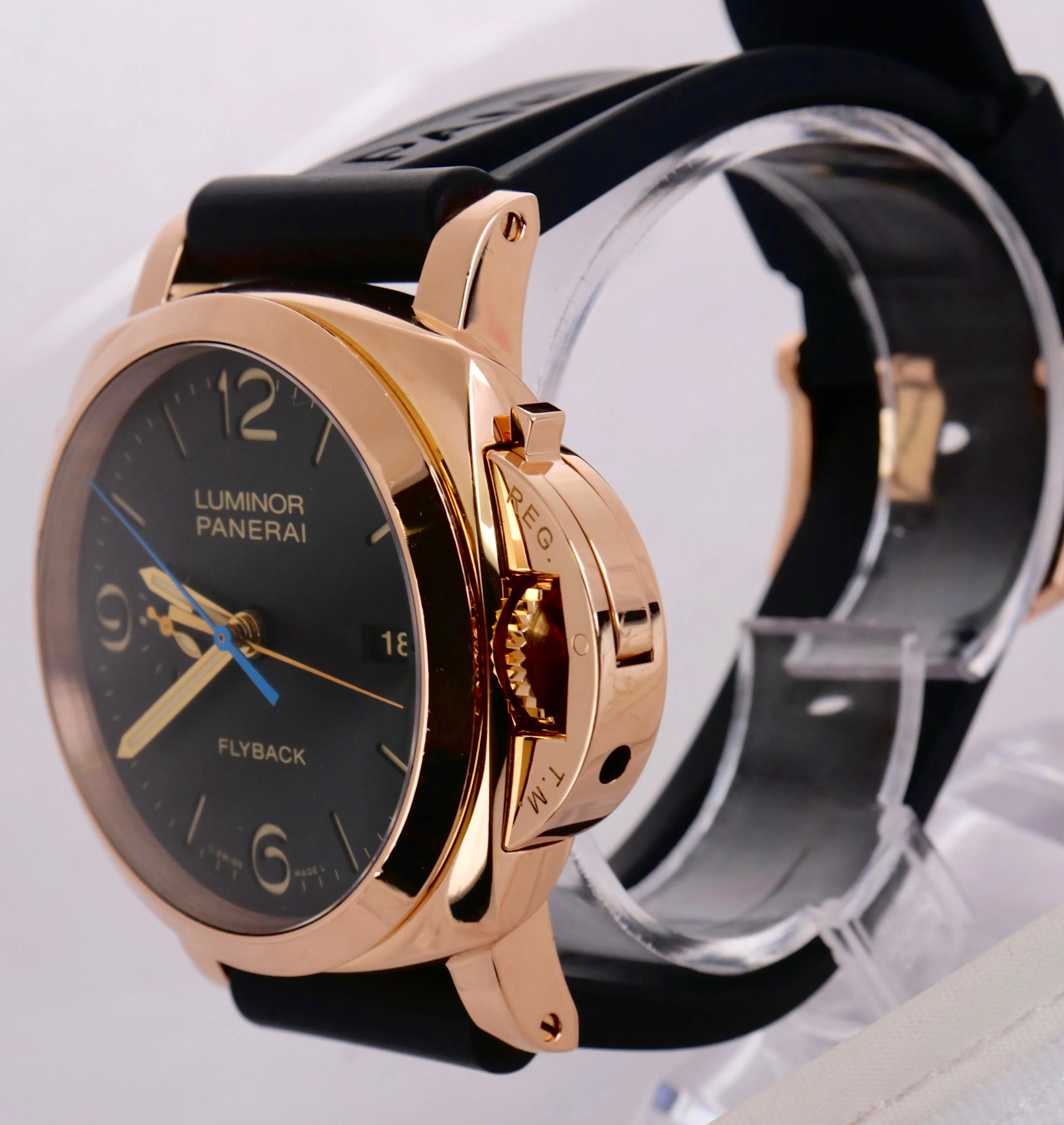 Panerai Luminor 1950 3 Days Chrono Flyback 18K Rose Gold 44mm PAM00525 PAM 525