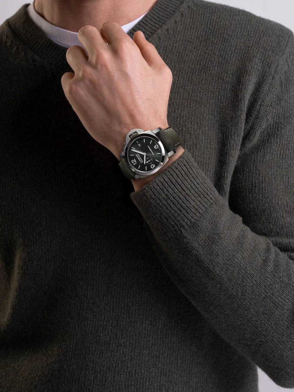 Panerai Luminor Marina 44mm Titanio Green Watch
