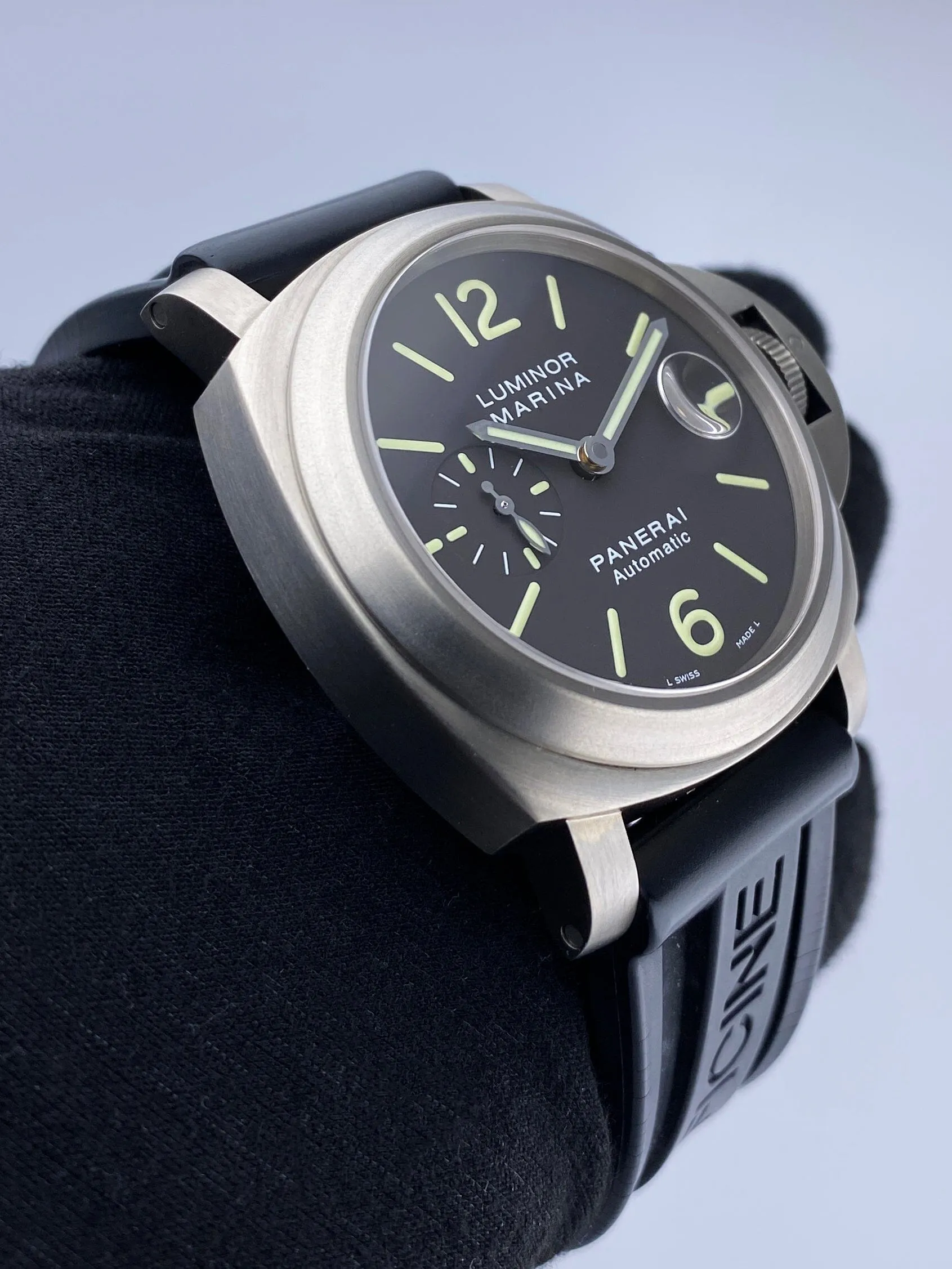 Panerai Luminor Marina PAM00240 Black Dial Titanium Mens Watch
