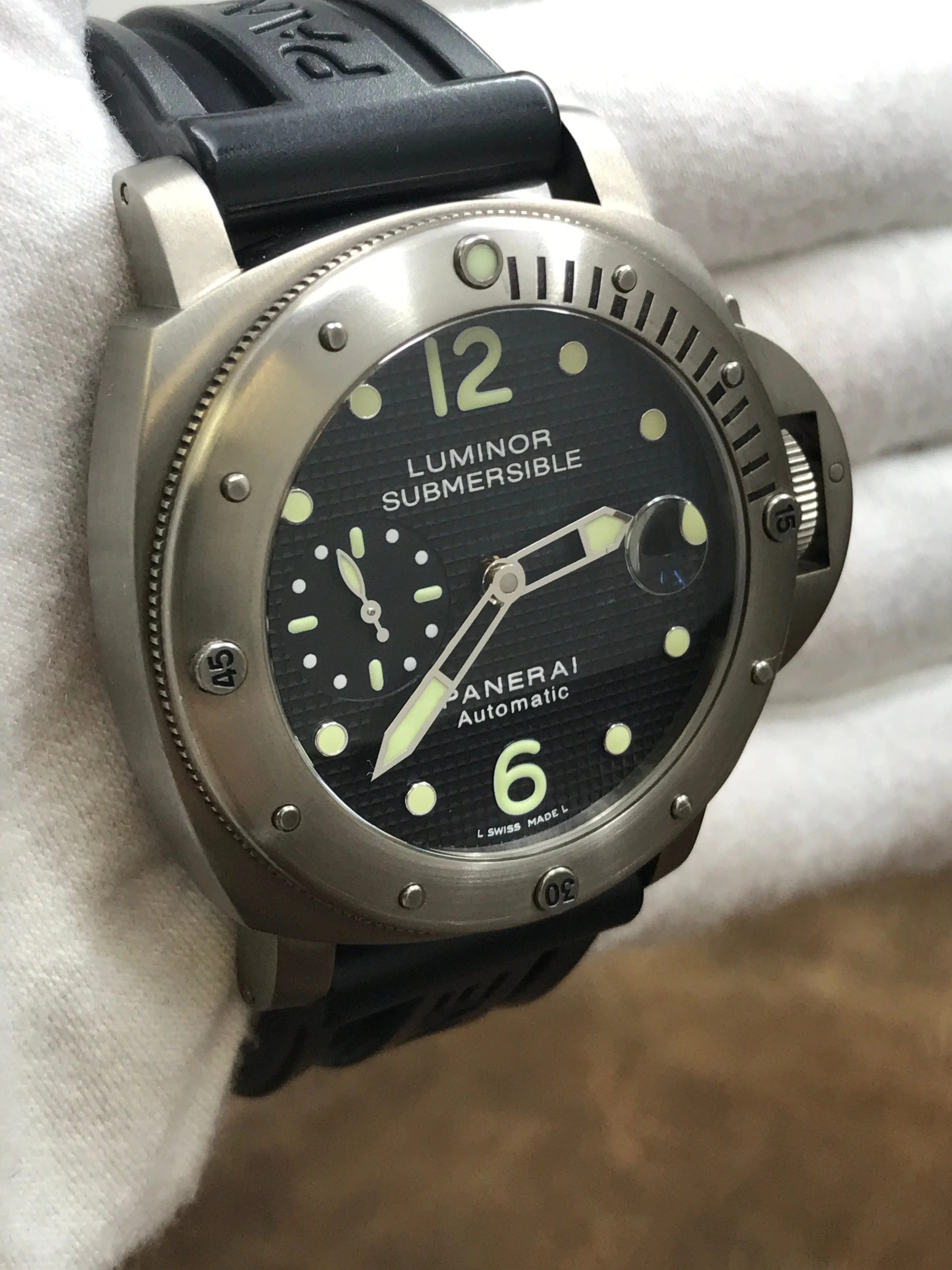 Panerai Luminor Submersible 44mm PAM00025 Black Dial Automatic Men's Watch
