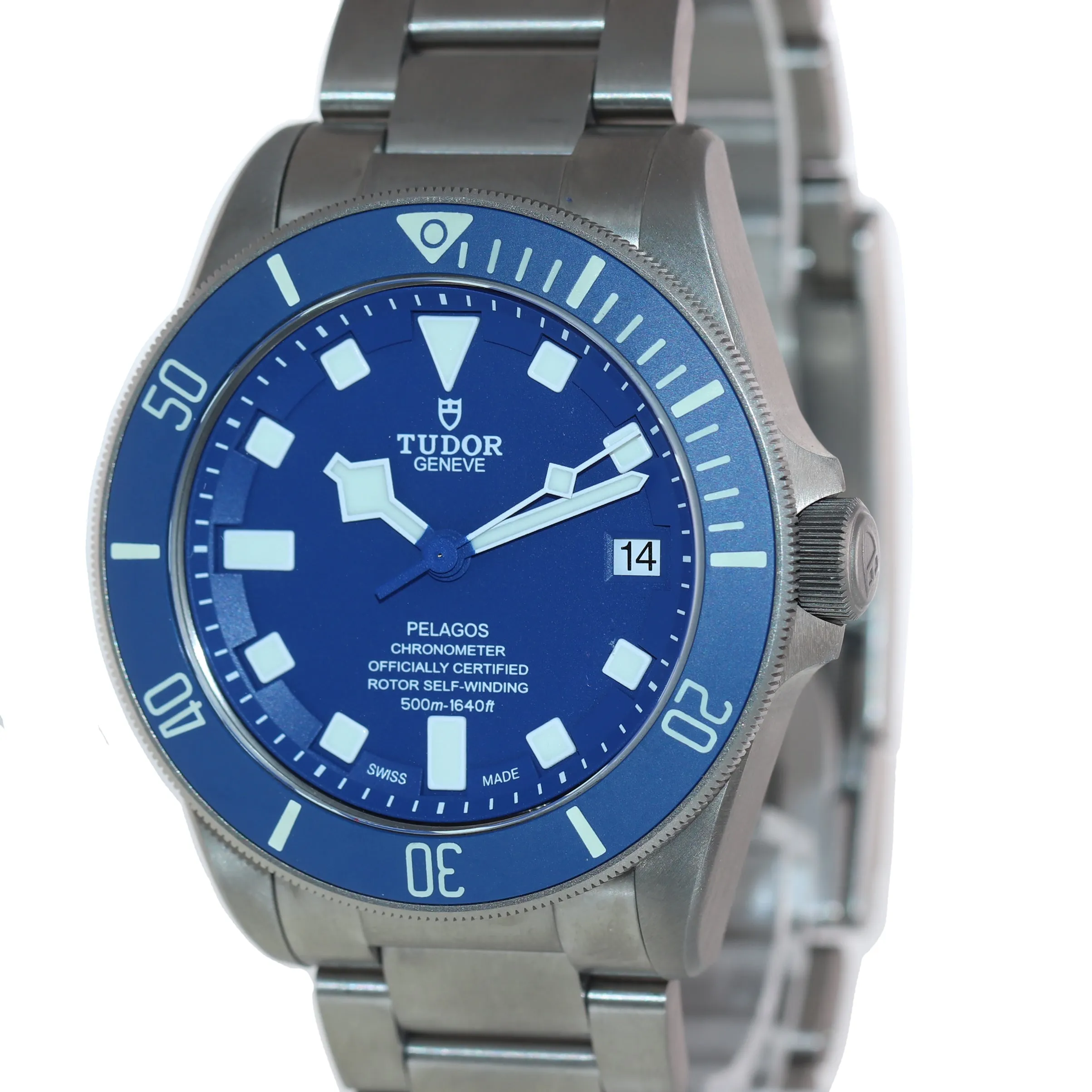 PAPERS Tudor Pelagos Titanium 42mm Dive 25600 TB Blue Lume In House Date Watch