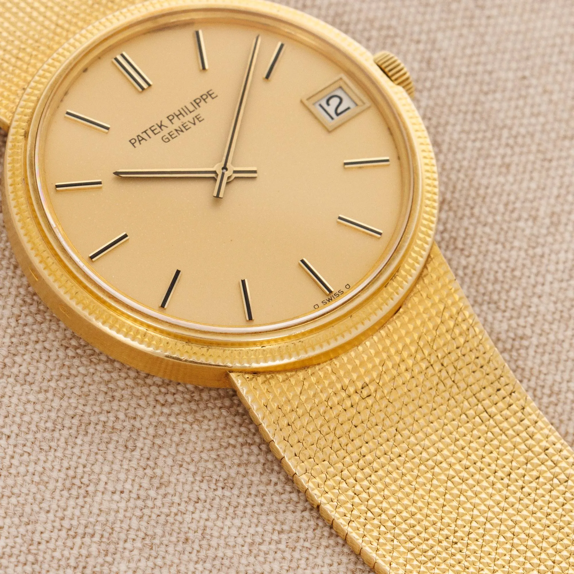 Patek Philippe Yellow Gold Automatic Calatrava Ref. 3601