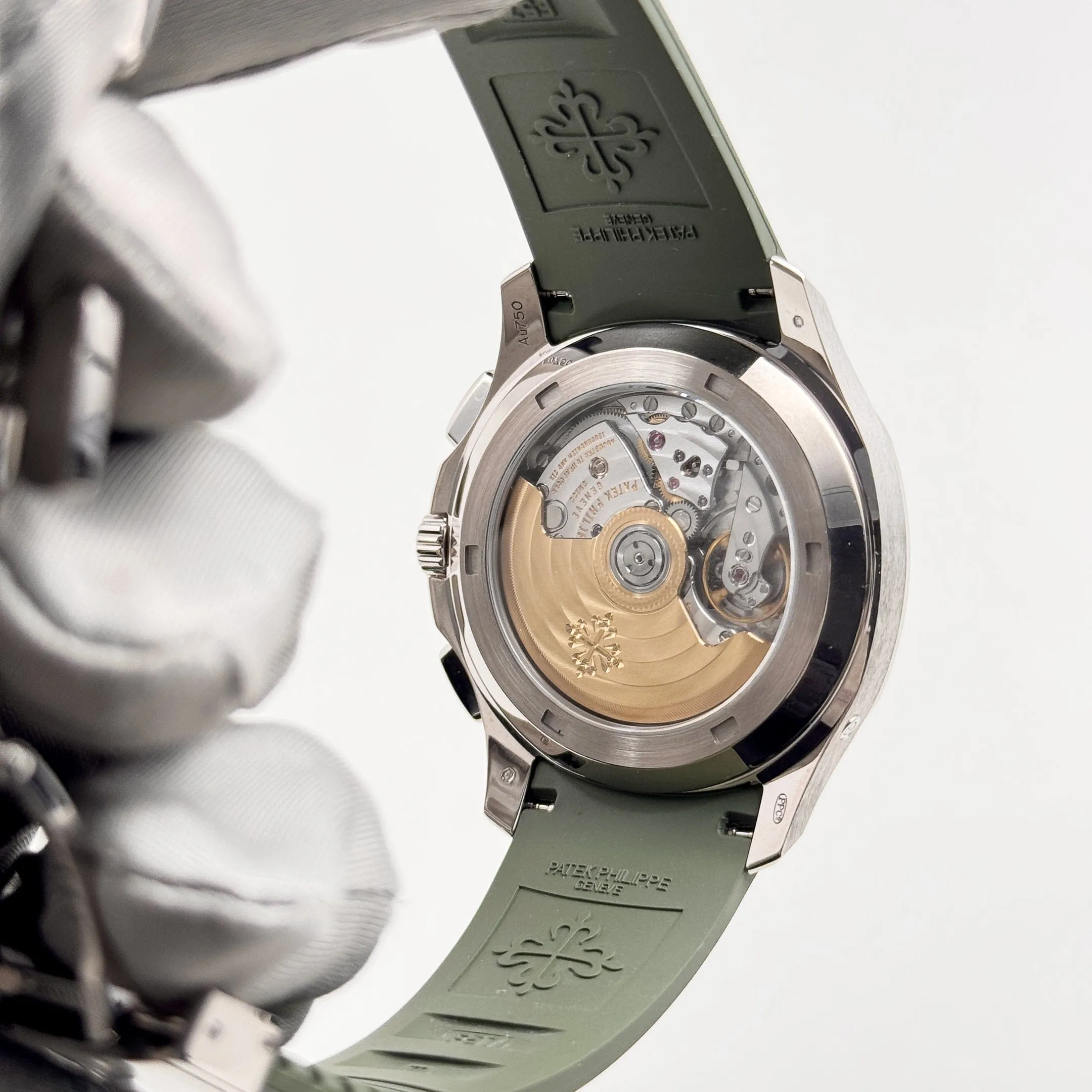 PP Luxury Watches Aquanaut 5968G-010 Chronograph White Gold Khaki Green (2022)