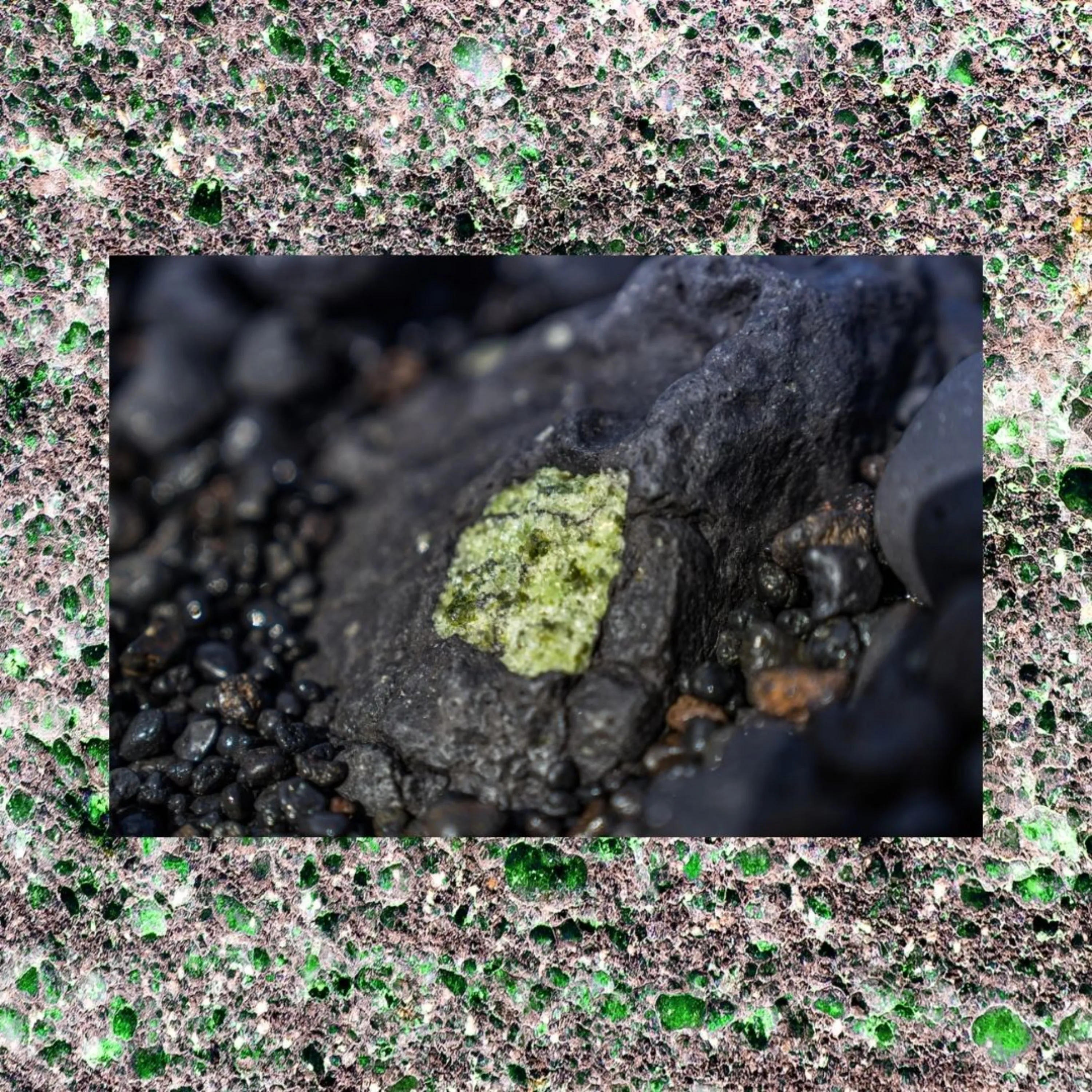 Queen of Hearts Peridot 37 Luxury Diamond Watch