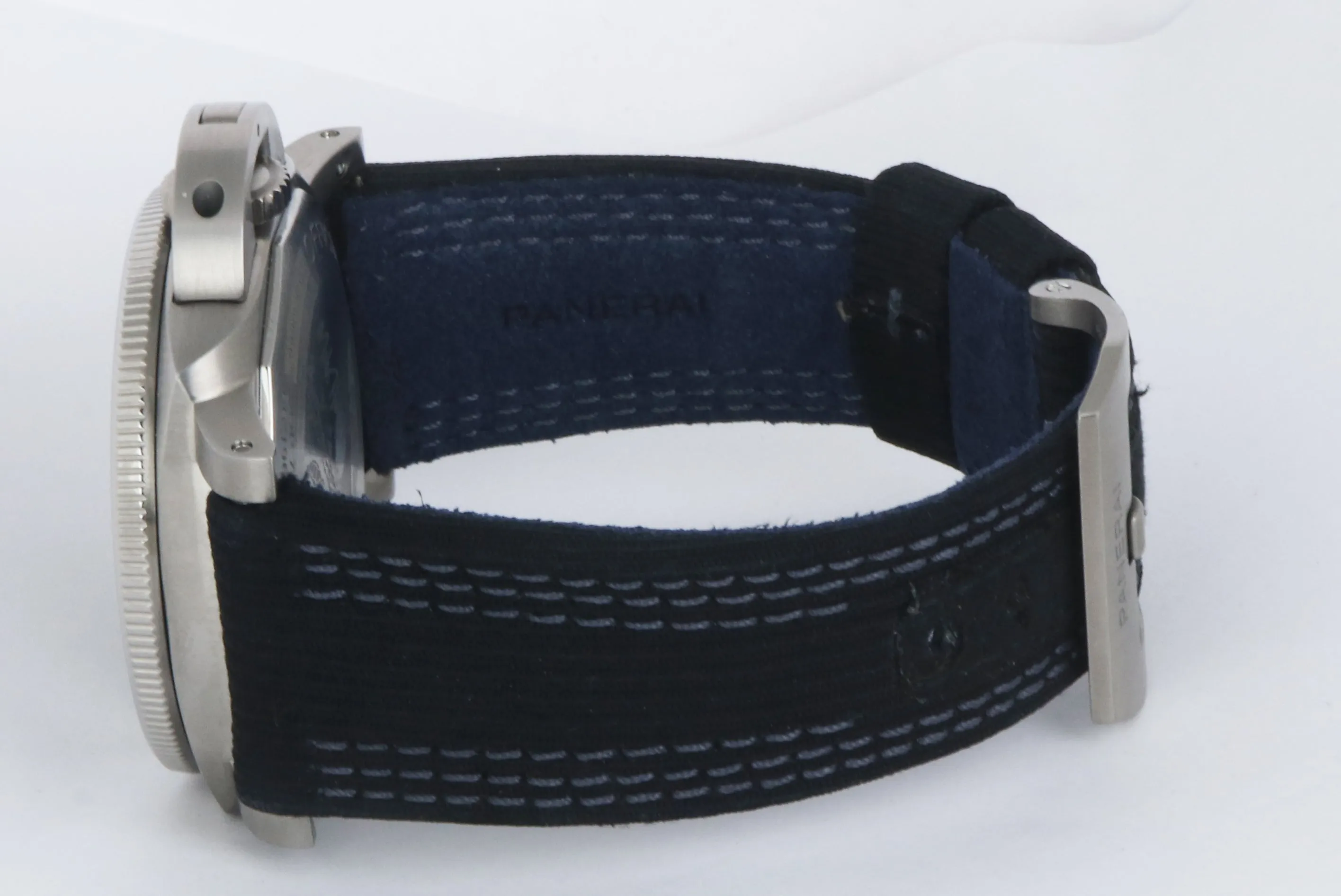 RARE MINT Panerai Luminor Submersible PAM00984 'Mike Horn' Titanium 47mm PAM 984