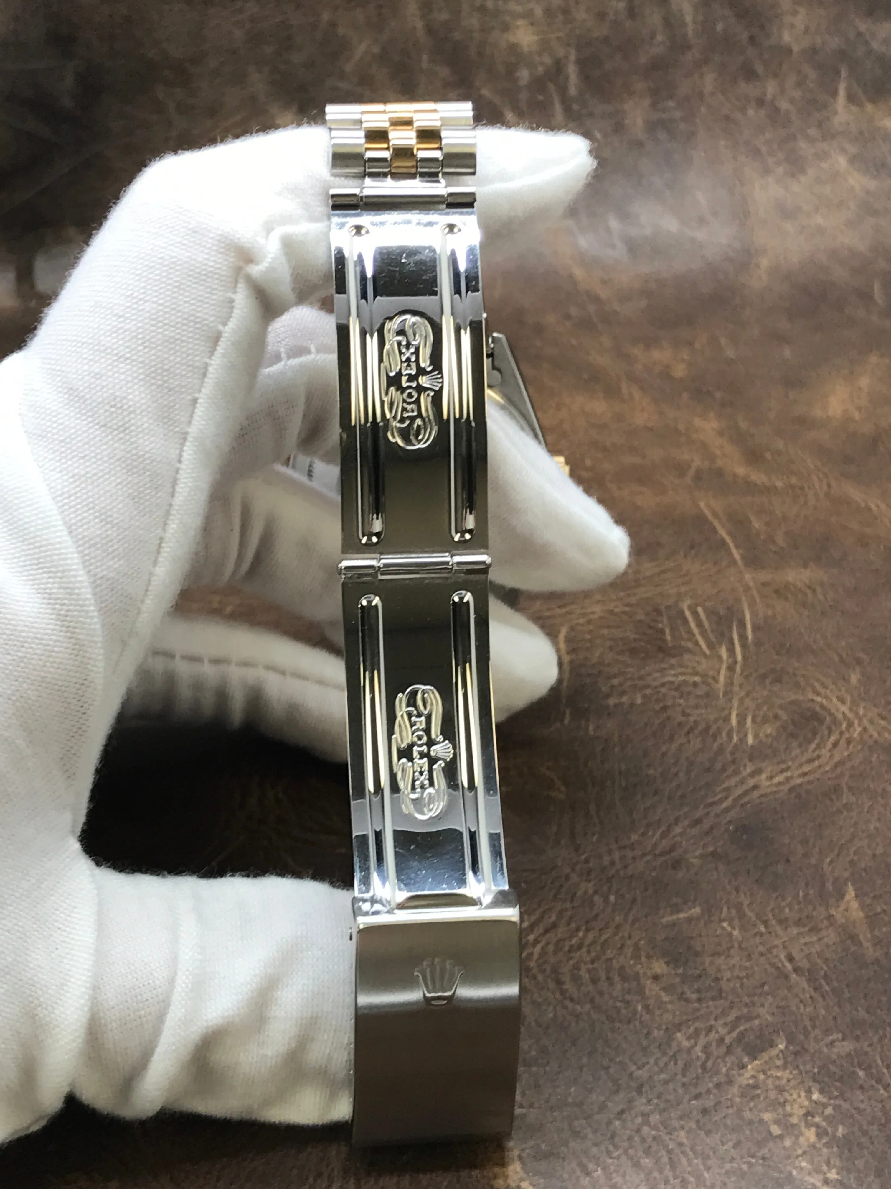 Rolex Datejust 36mm 16233 Champagne Roman Dial Automatic Watch