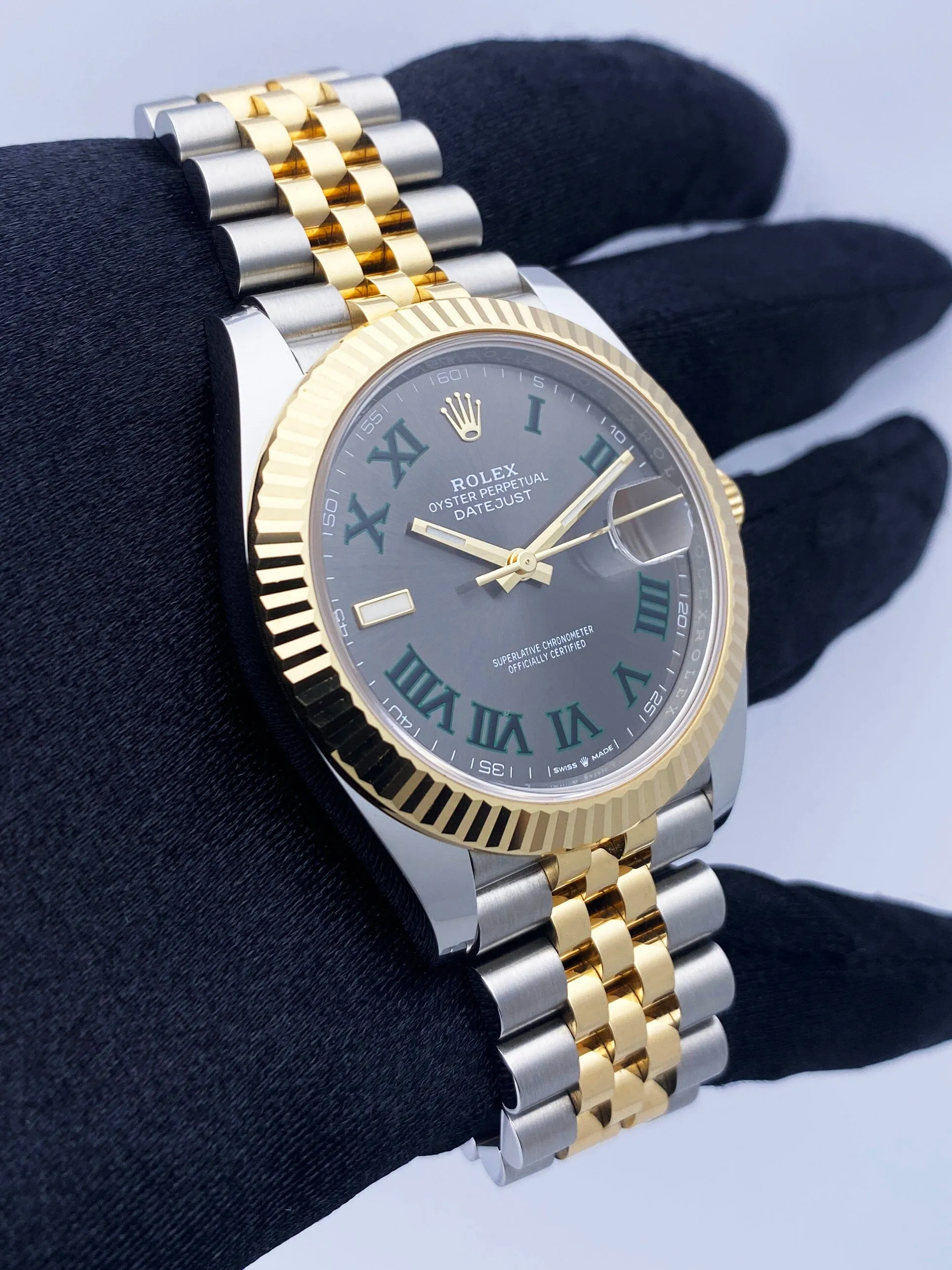 Rolex Datejust 41 126333 Wimbledon Dial Mens Watch Box Papers
