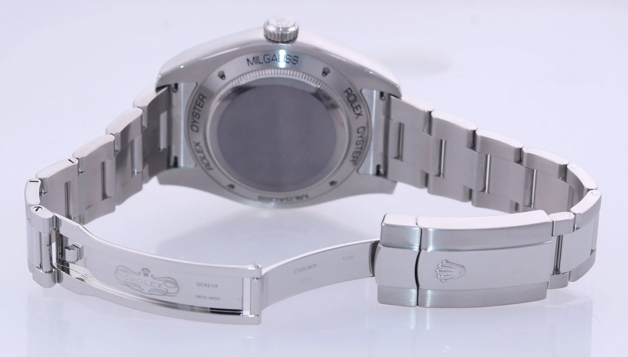 Rolex Milgauss Blue Anniversary Green 116400GV Steel 40mm Watch Box