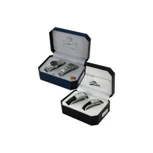 Set of two silver bracelet watches ( Case of 1 )