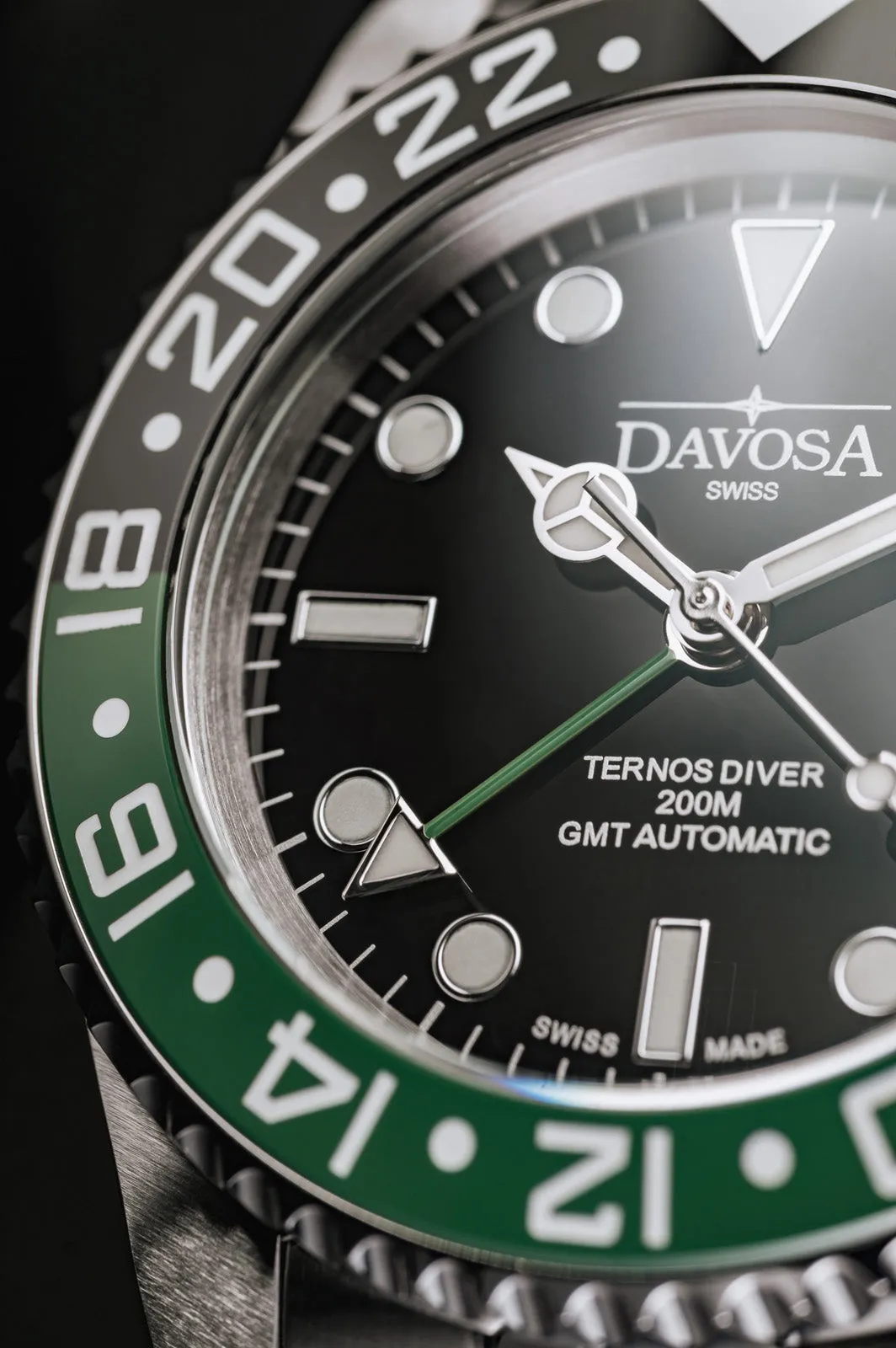 Ternos Ceramic Automatic GMT Swiss-Made Black Green Diving Watch 16159070