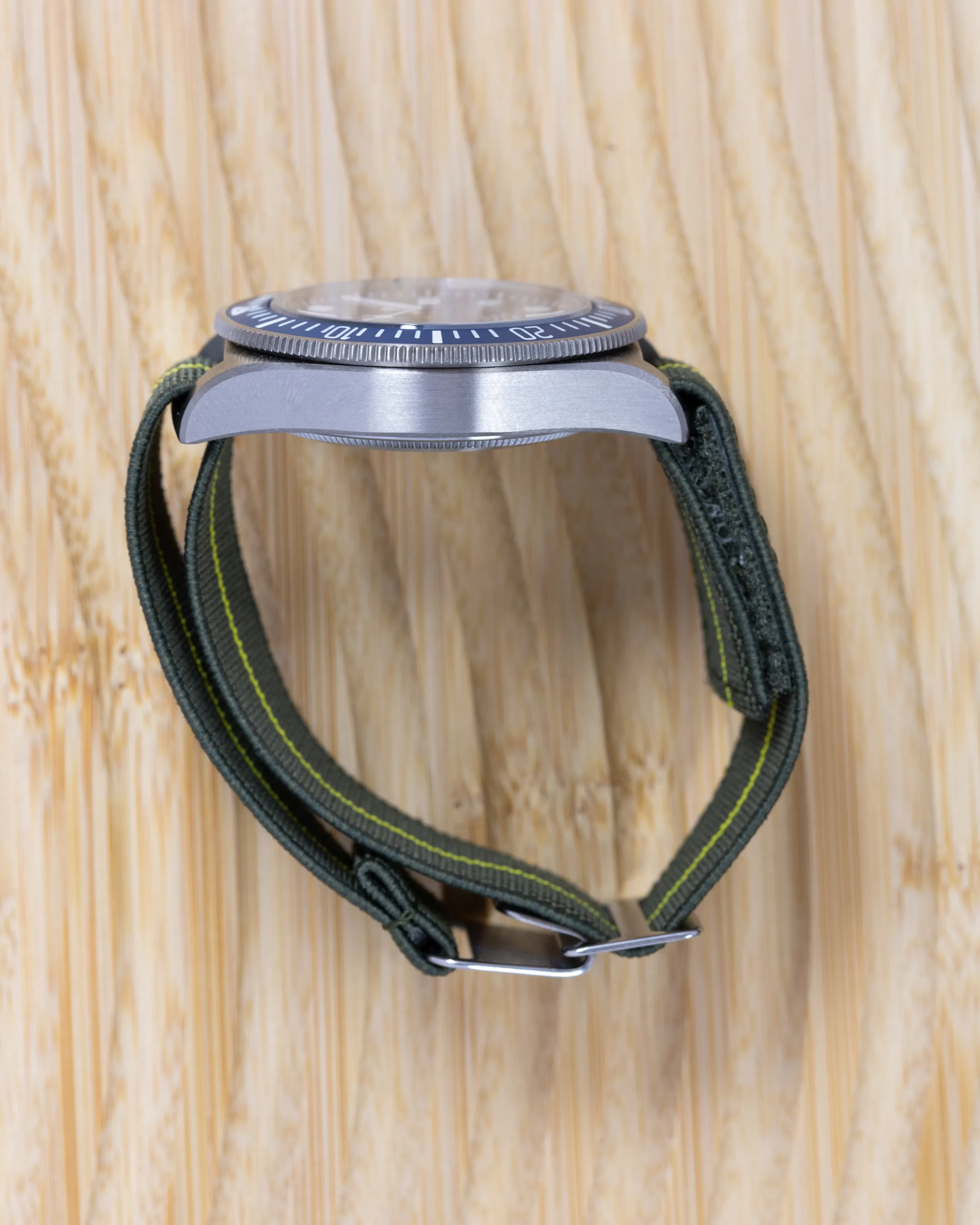 The Trooper Fixed Lugs Elastic Strap - Green Yellow