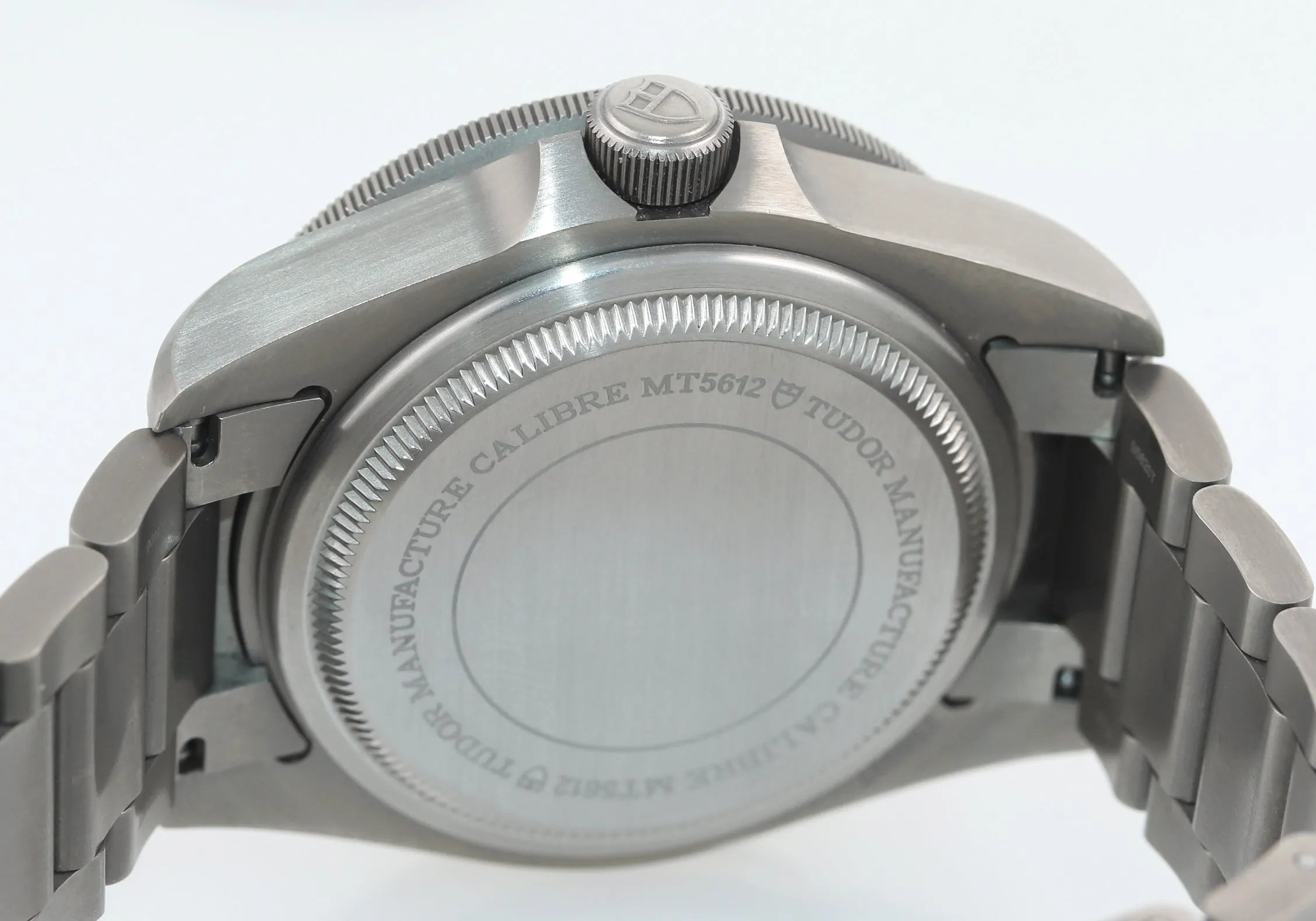 Tudor Pelagos Titanium 42mm Dive 25600 TB Blue Lume In House Date Watch Box