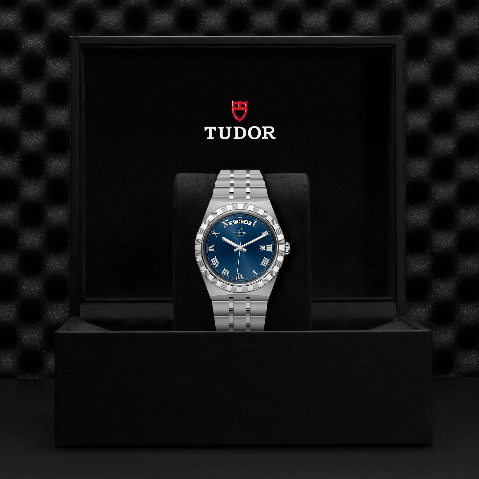 Tudor Royal