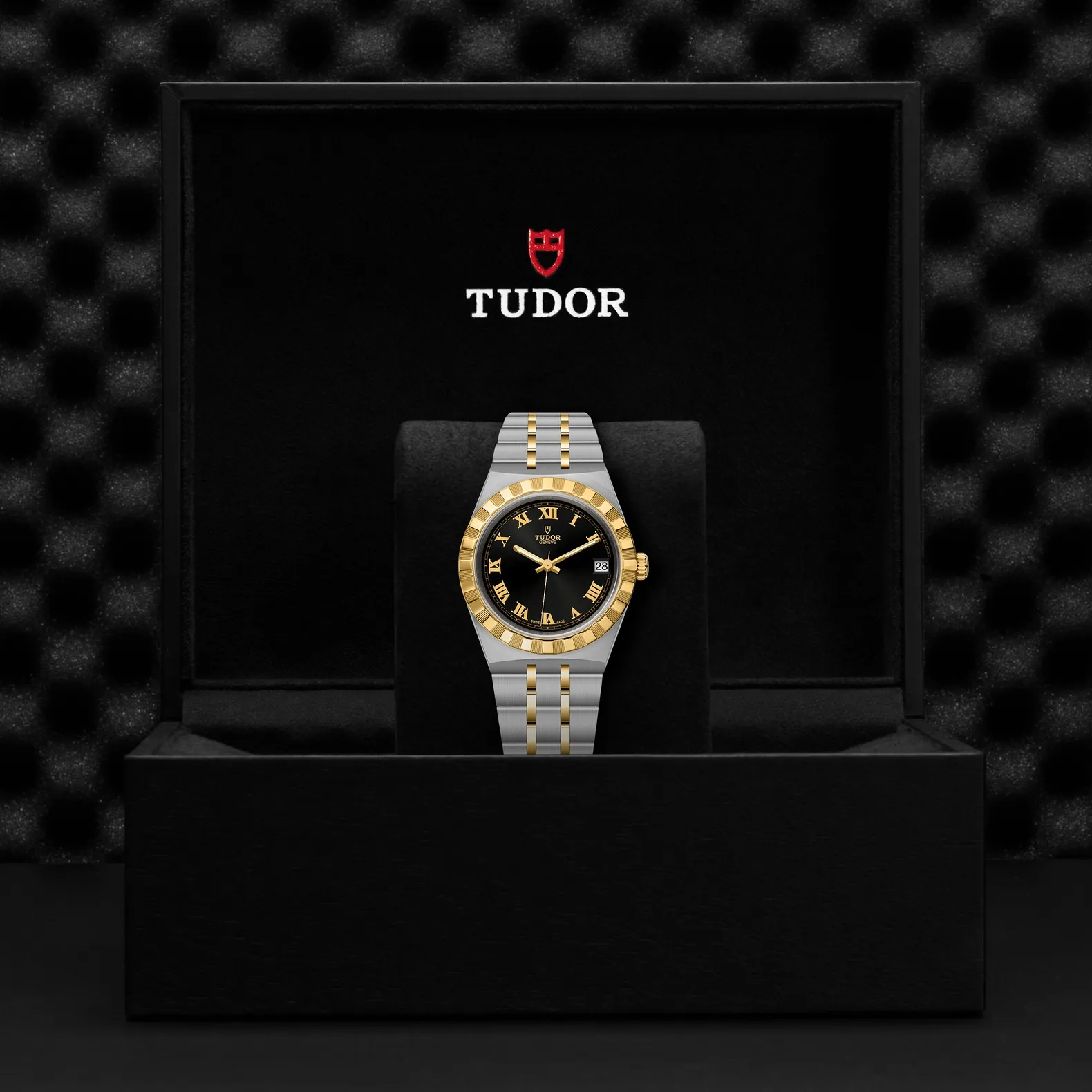 Tudor Royal