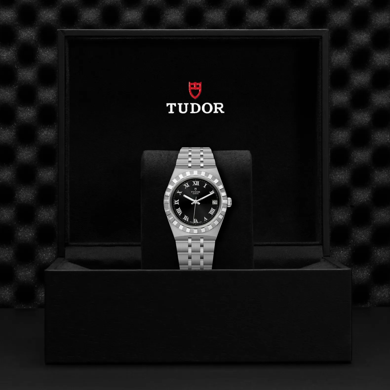 Tudor Royal