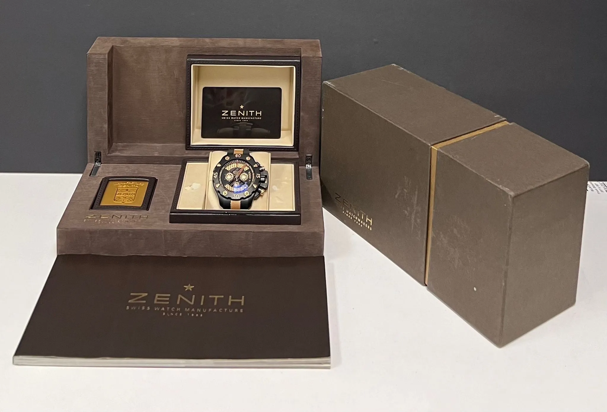 Zenith Defy Xtreme Chrono 96.0528.4000 Black & Gold Dial Automatic Men's Watch