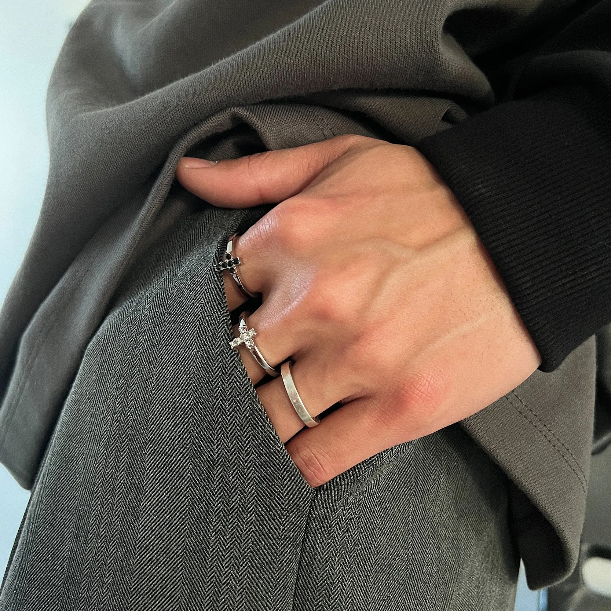 Zircon Cross Ring